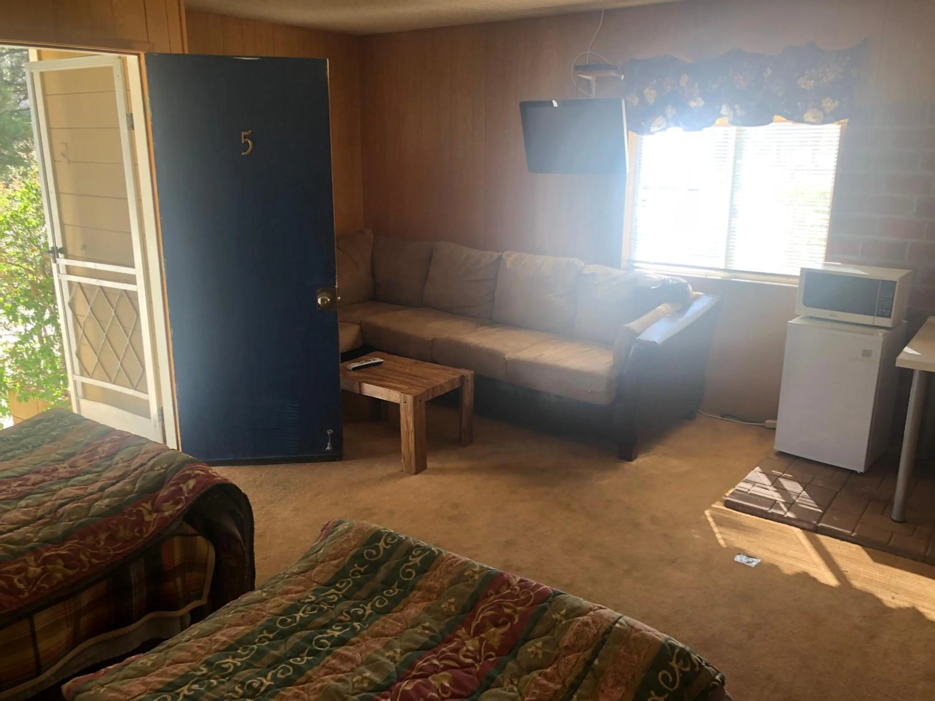 Mountain View Cabins