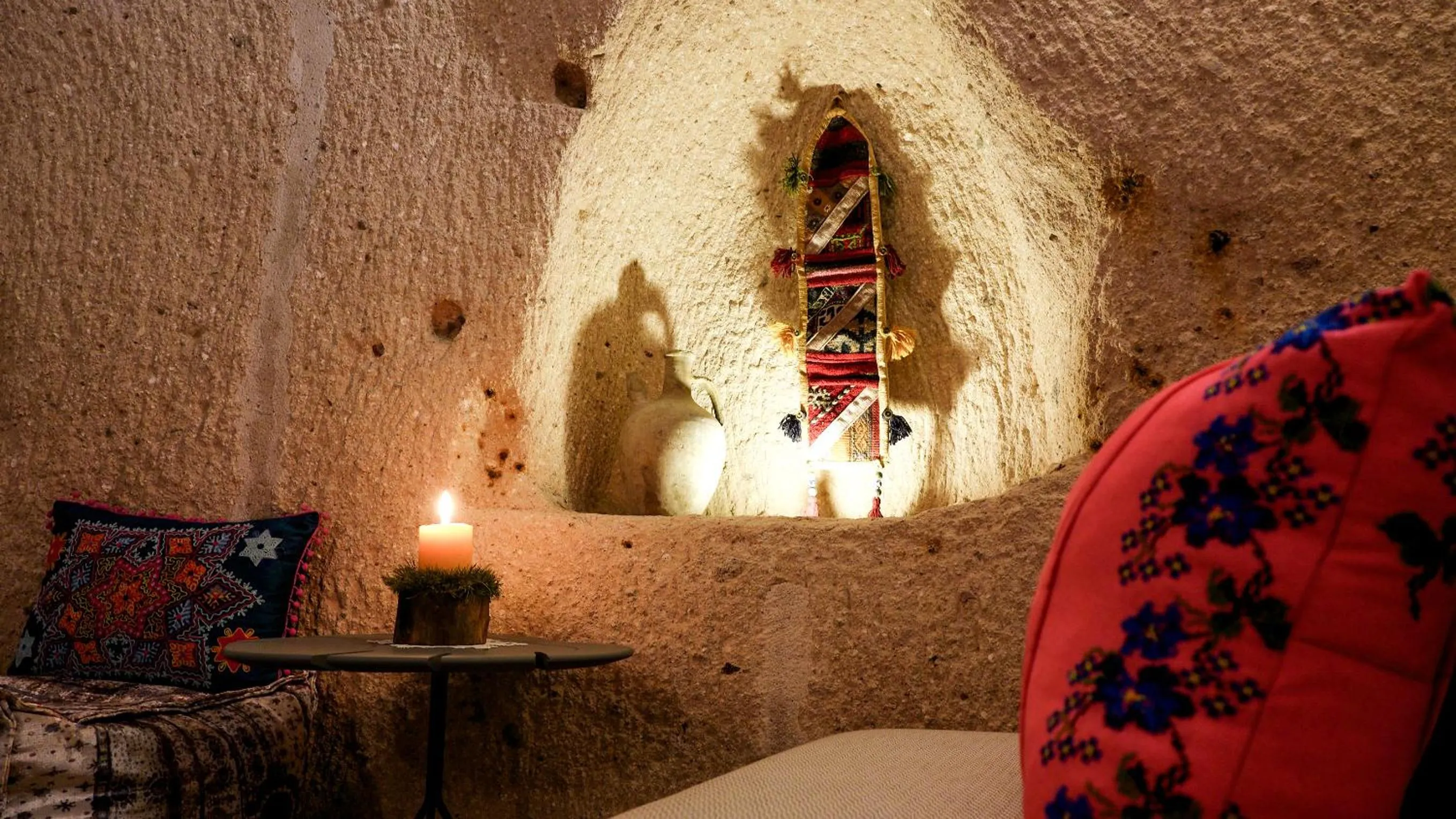 Decorative detail in Pigeon Hotel Cappadocia