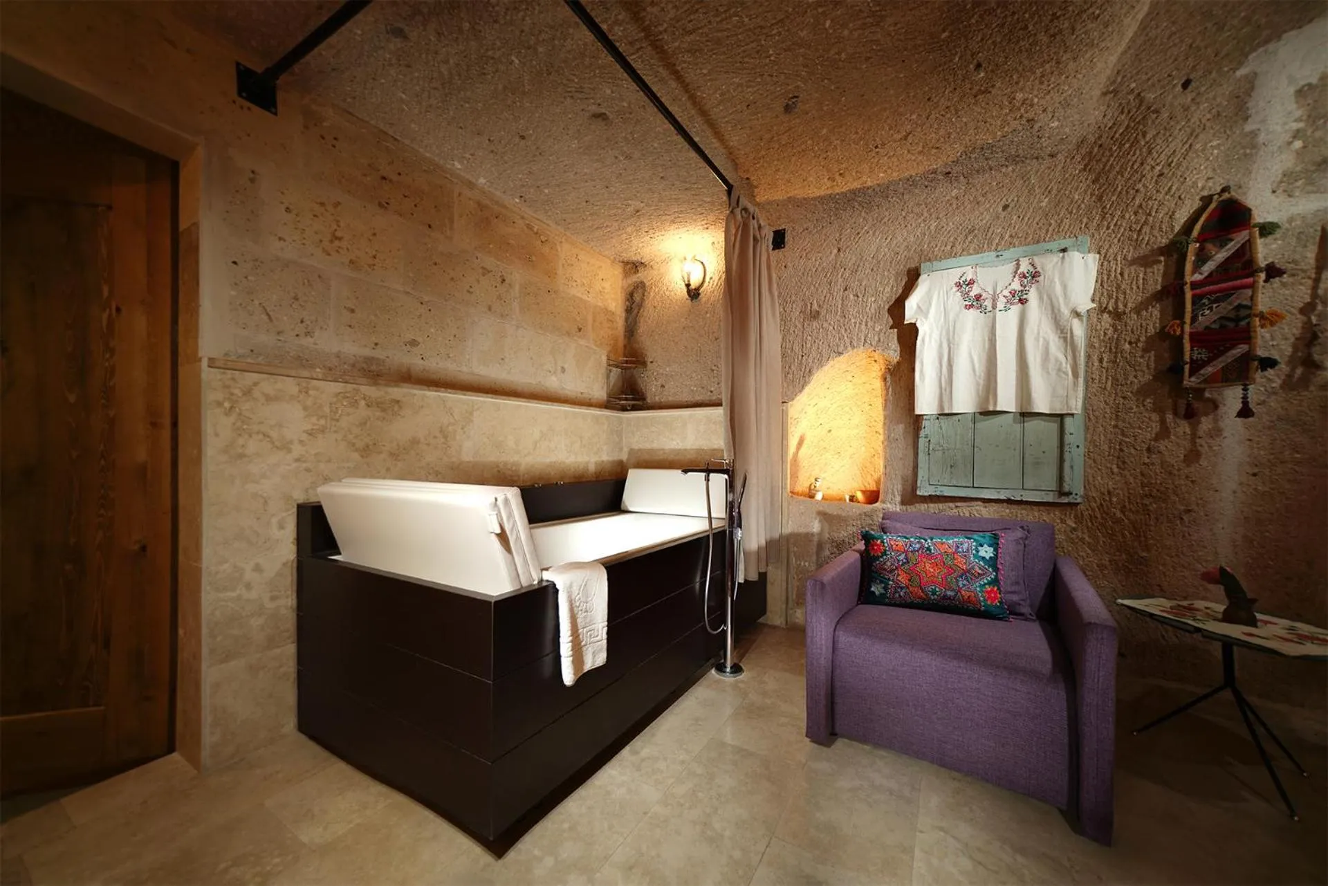 Hot Tub in Pigeon Hotel Cappadocia