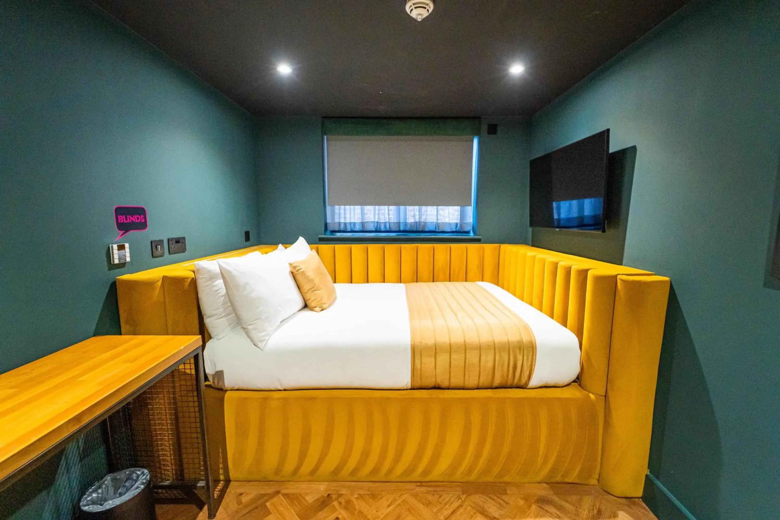 Bed in Duke Street Boutique Hotel