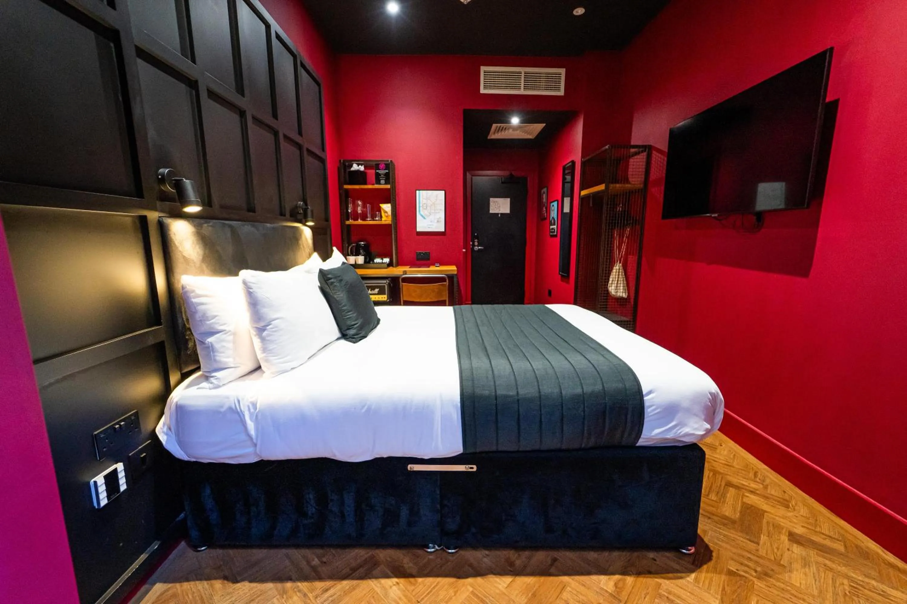 Bed in Duke Street Boutique Hotel