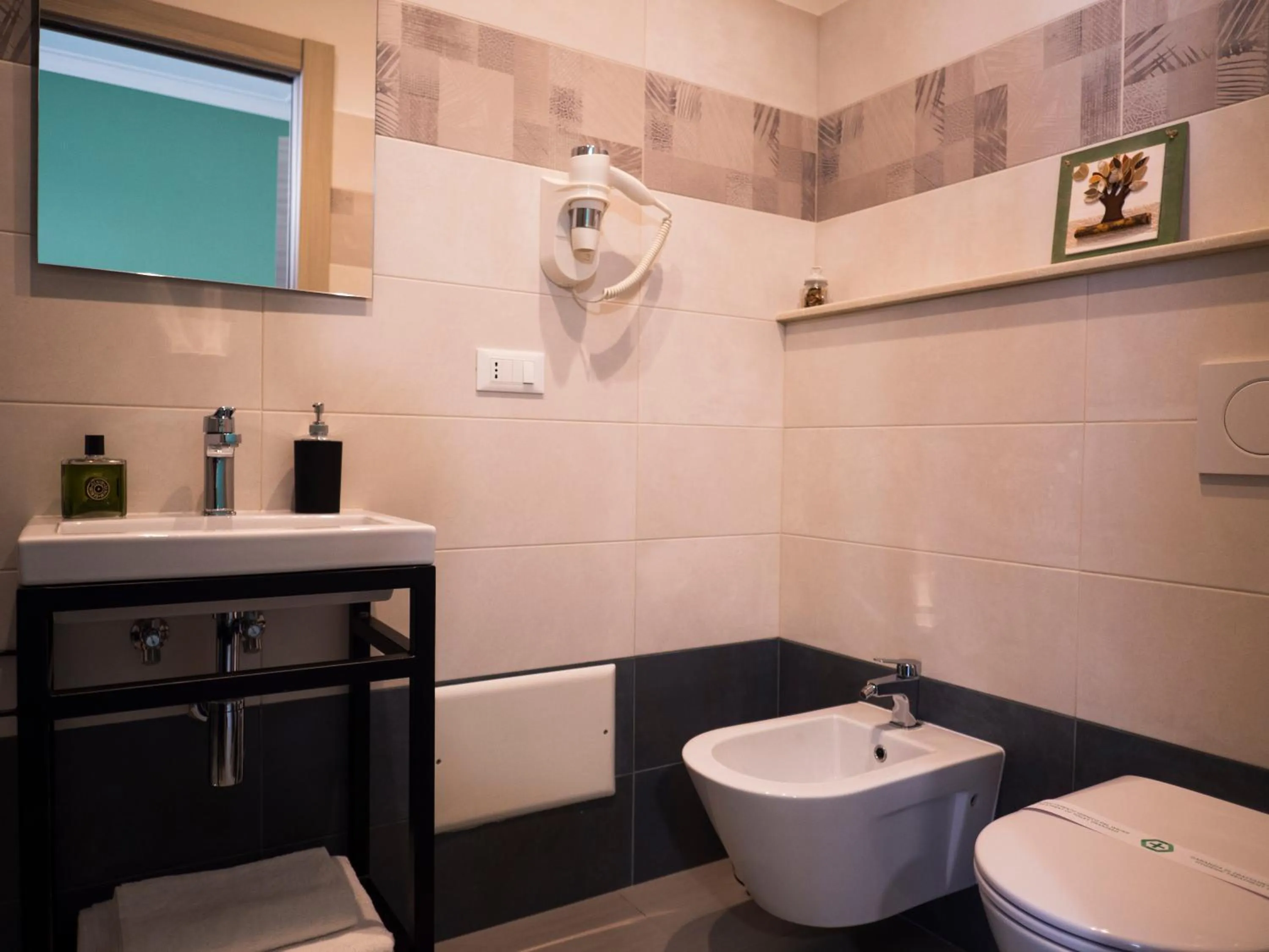 Shower in B&B Contessa dei venti