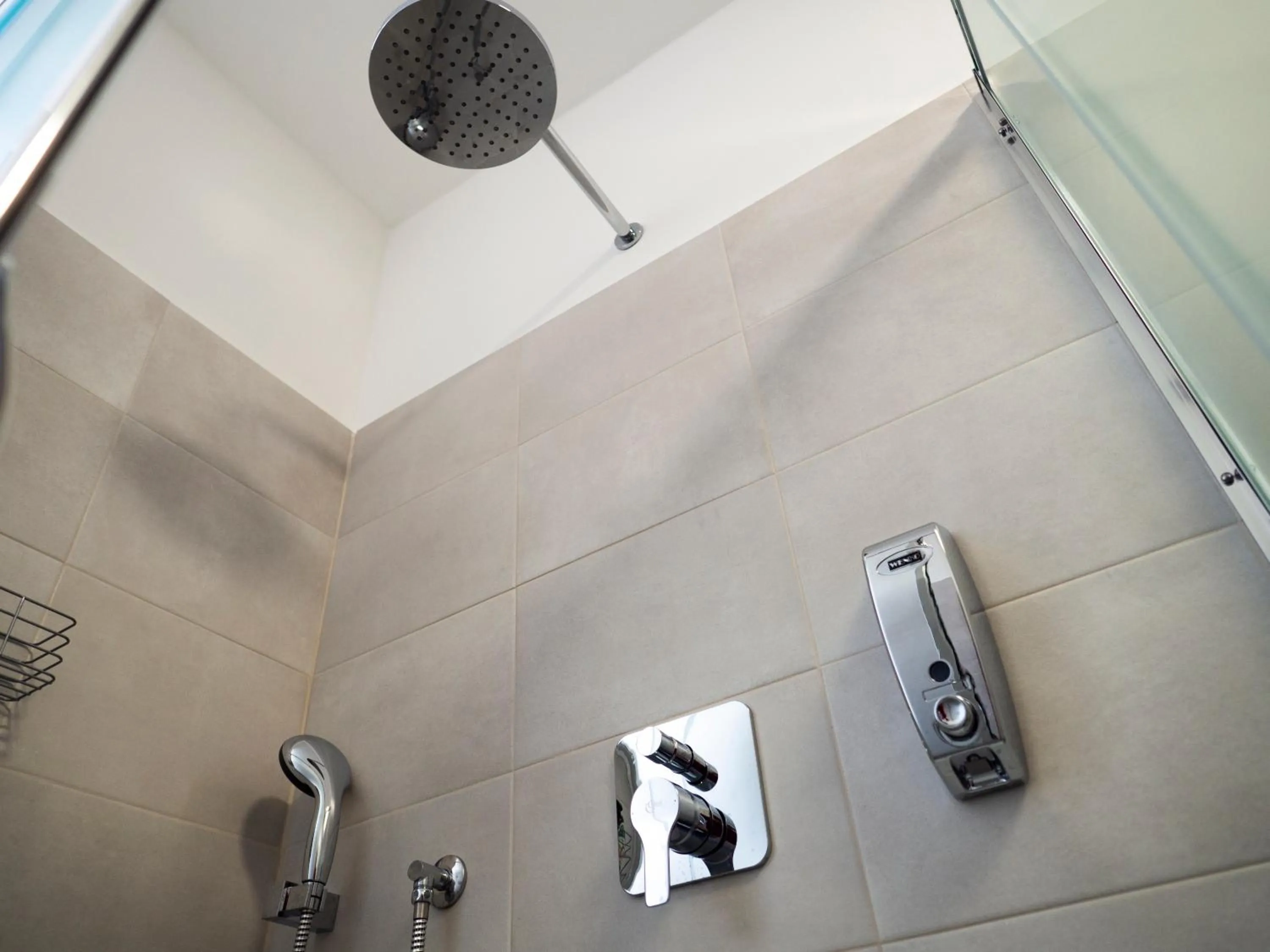 Shower in B&B Contessa dei venti