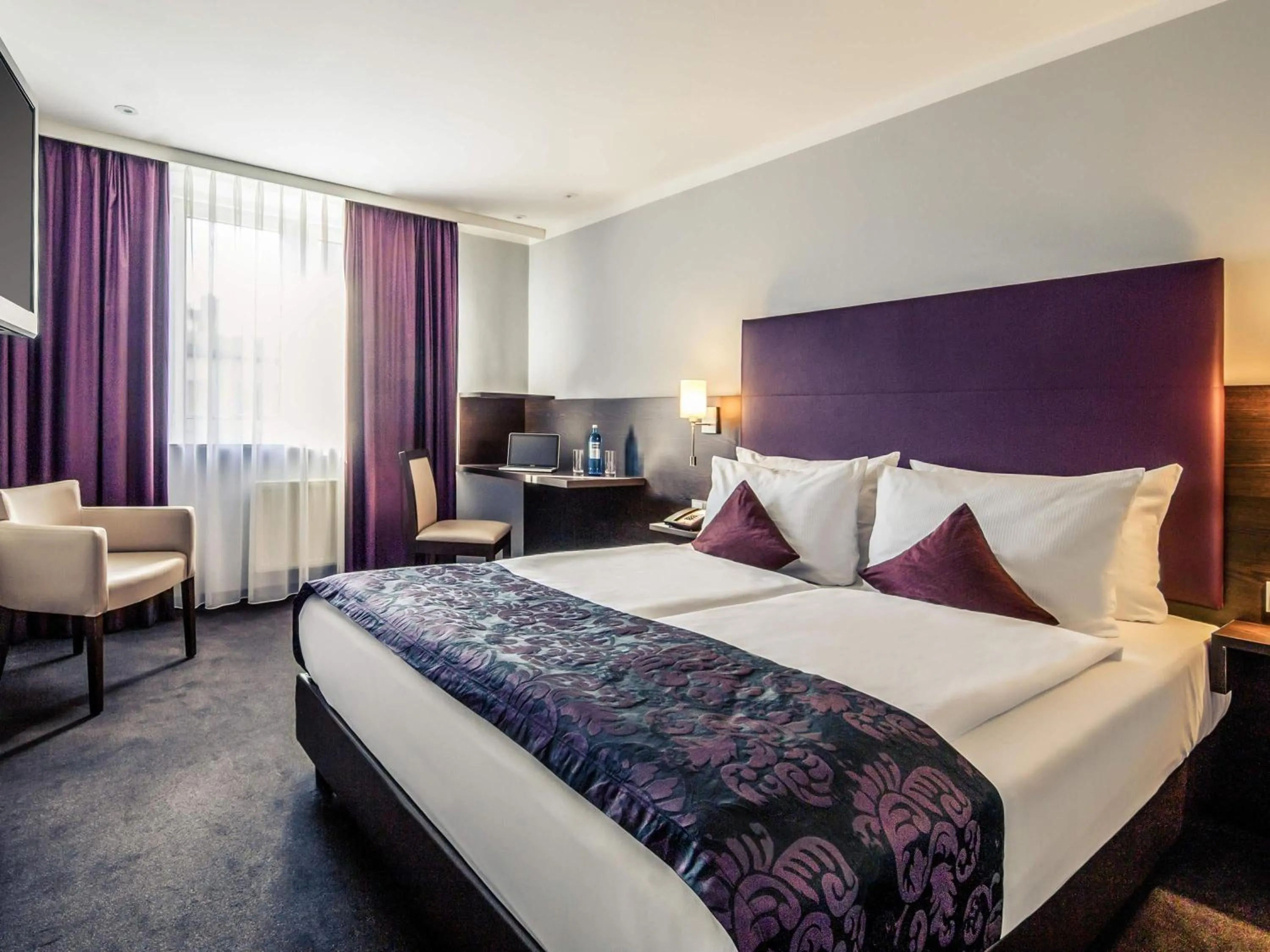 Bedroom, Bed in Mercure Frankfurt City Messe