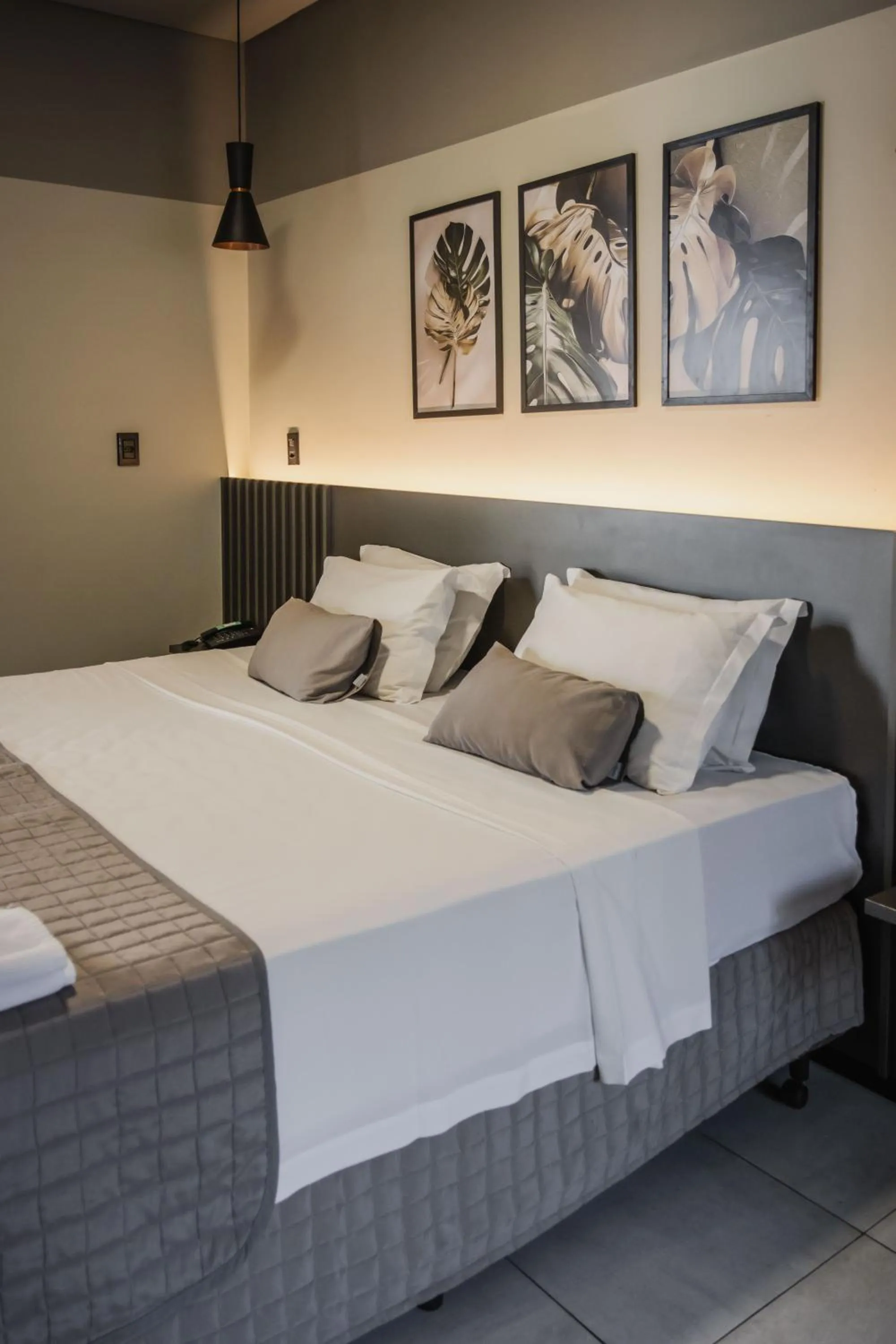 Bed in Avenida Hotel