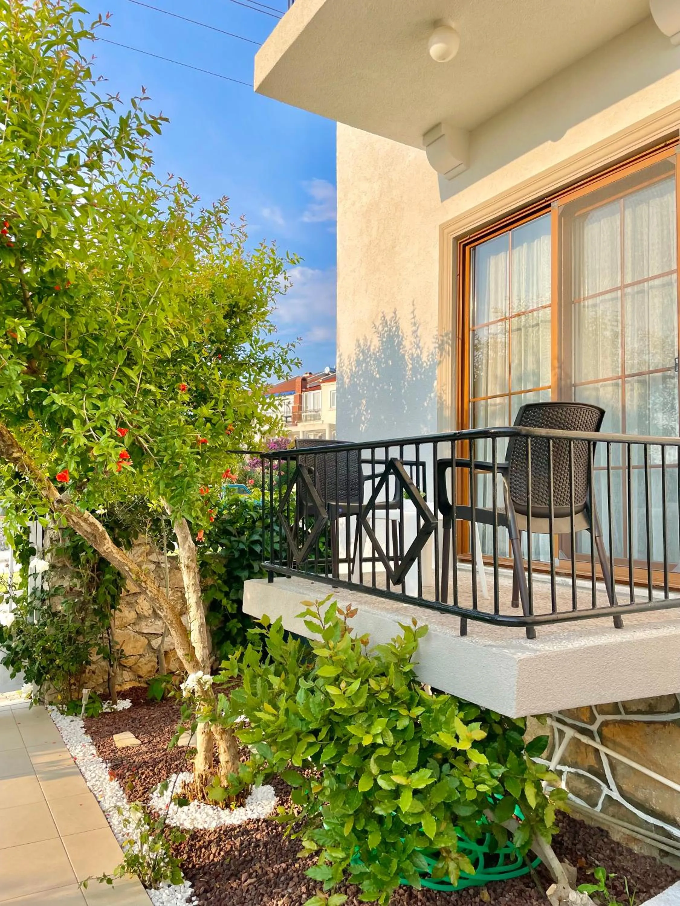 Garden in Cennet Hotel