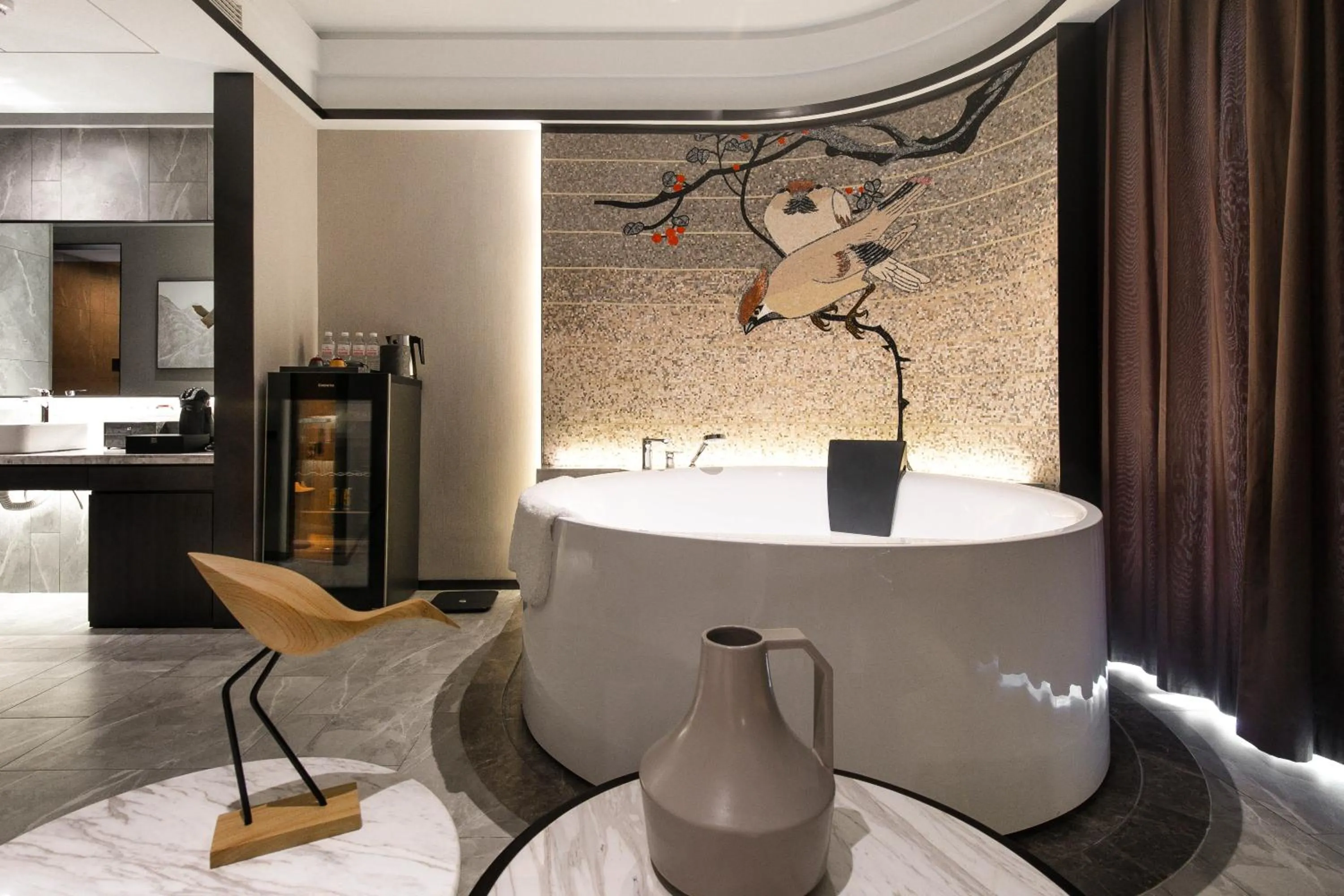 Bath in Qingdao Treasure Hotel