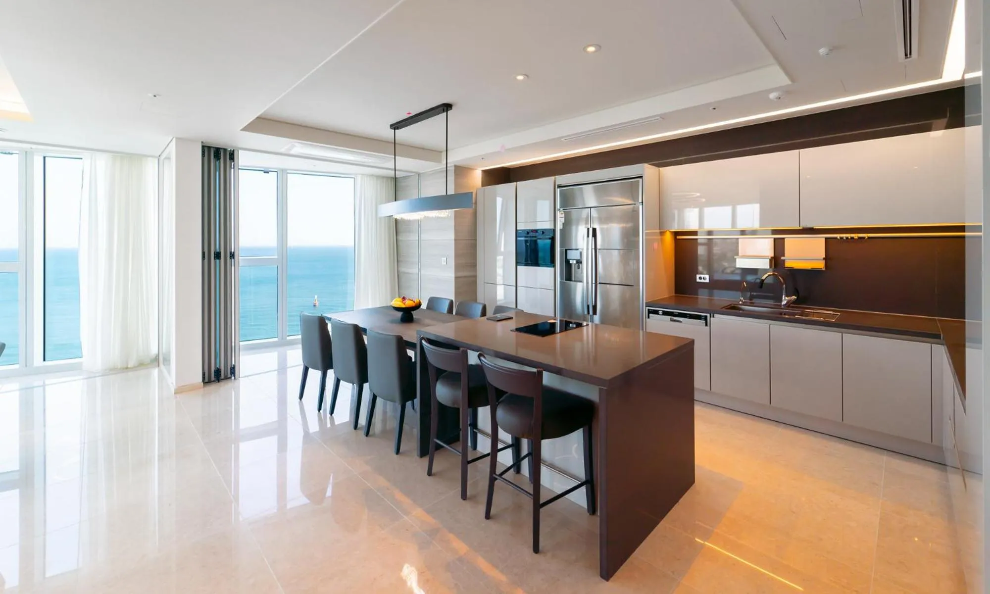 Coffee/tea facilities in Grand Lct Residence