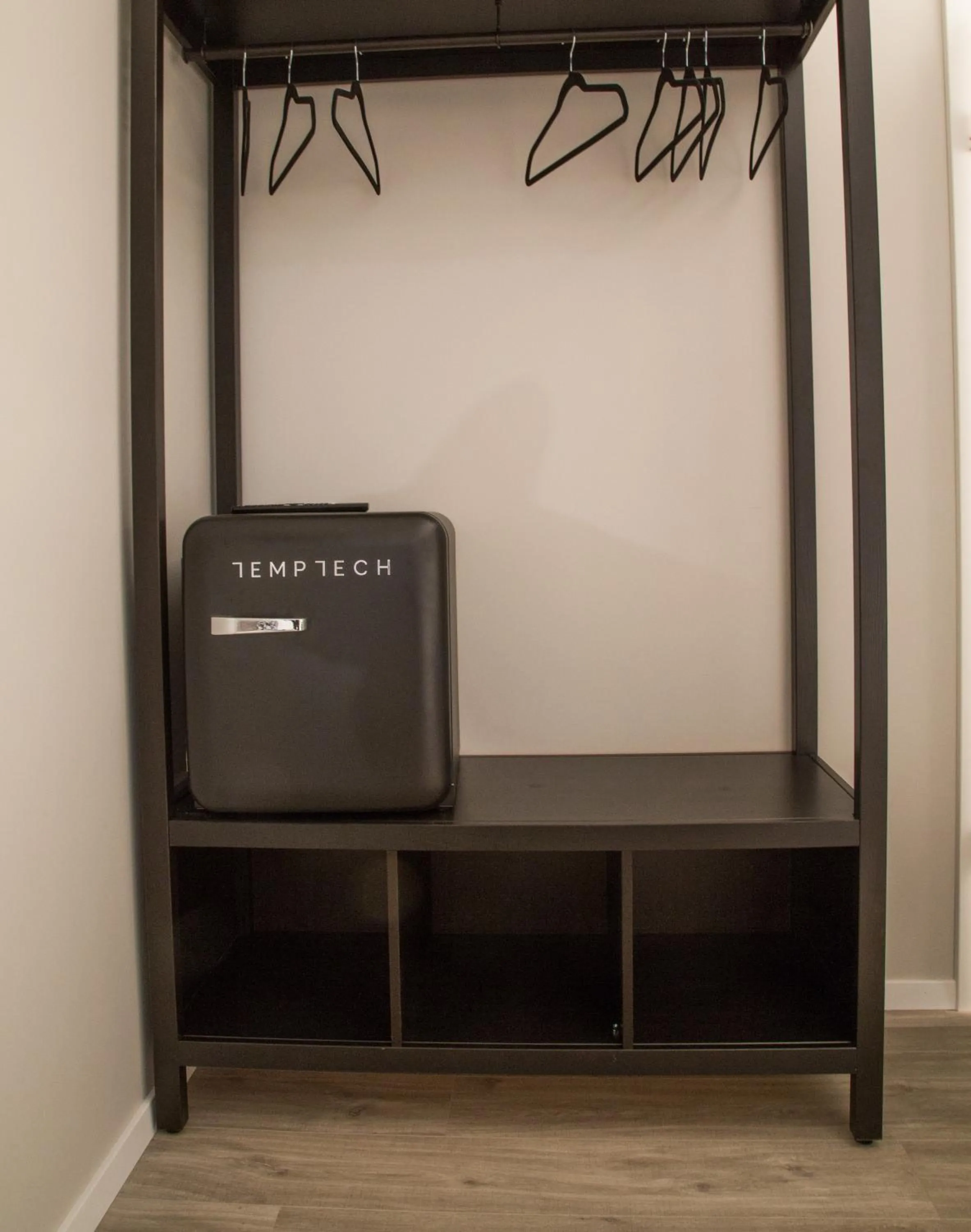 Varmi Guesthouse Apartments & rooms