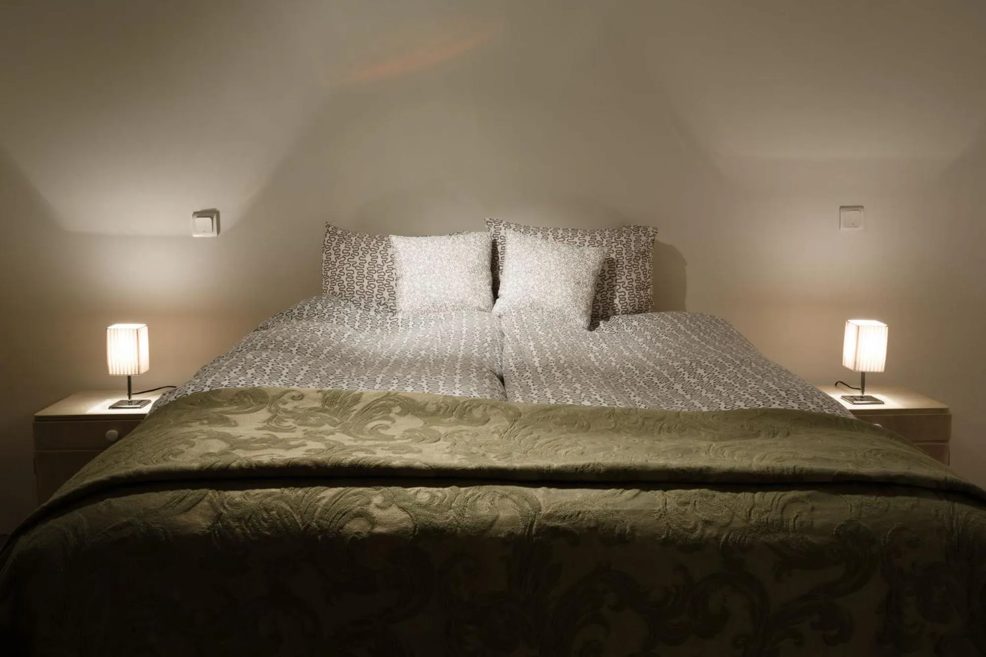 Bed in Varmi Guesthouse Apartments & rooms
