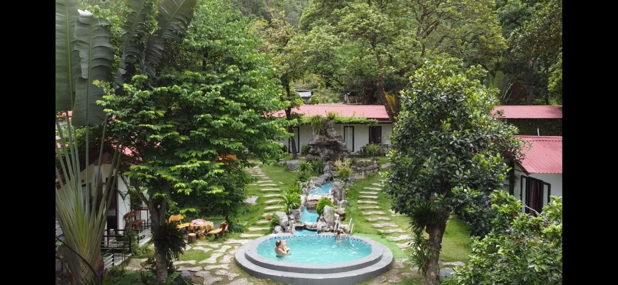 Day in Tran Chau Garden Home