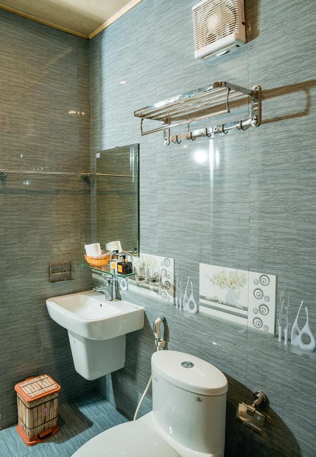 Toilet in Tran Chau Garden Home