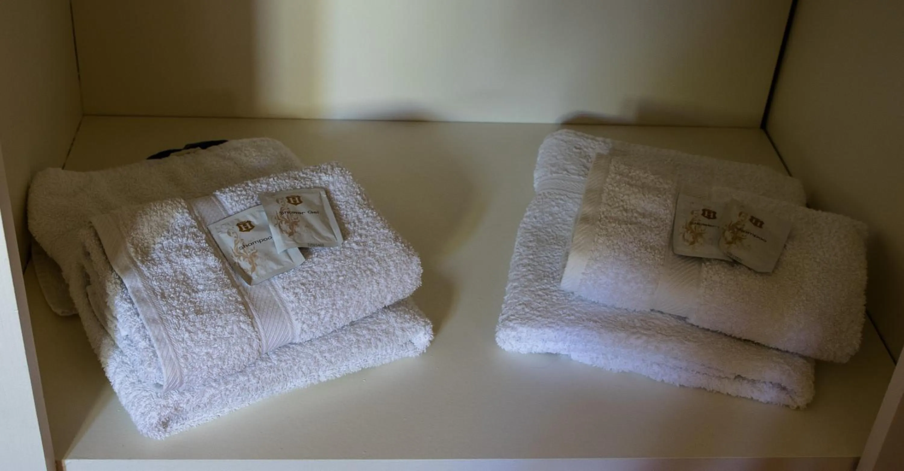 Bathroom in Suite Anduze