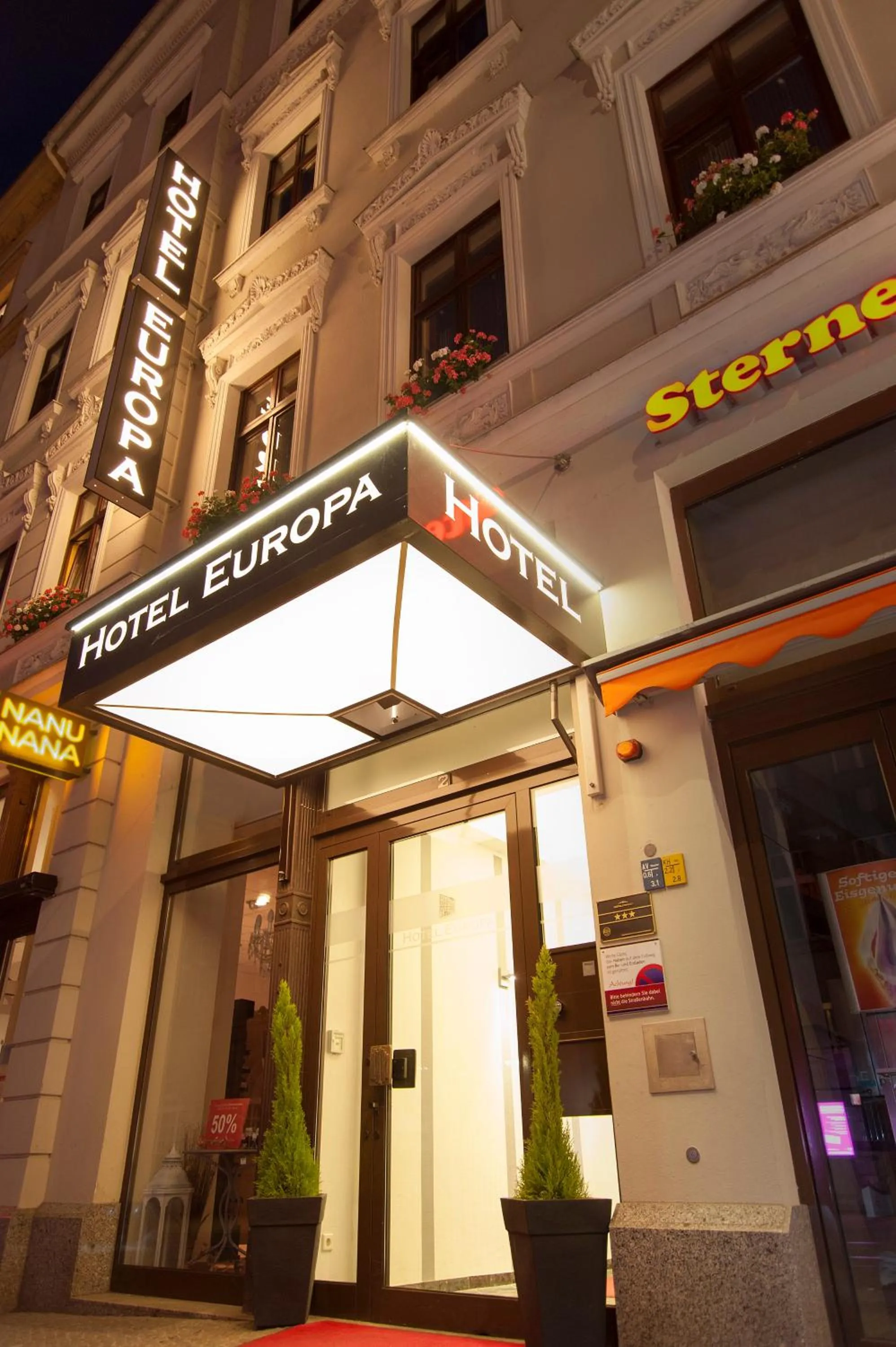 Facade/entrance in Hotel Europa