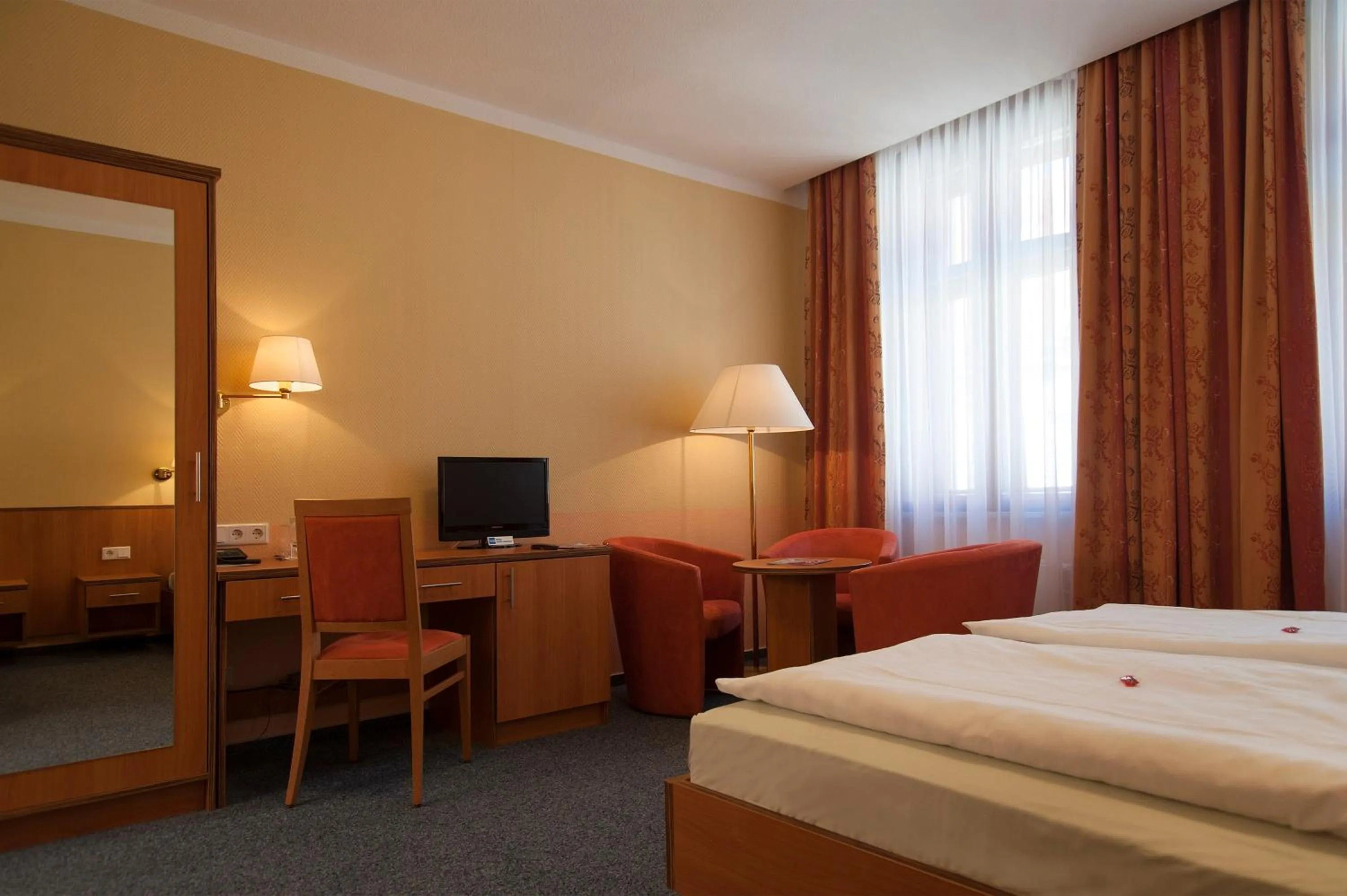 Photo of the whole room, Bed in Hotel Europa