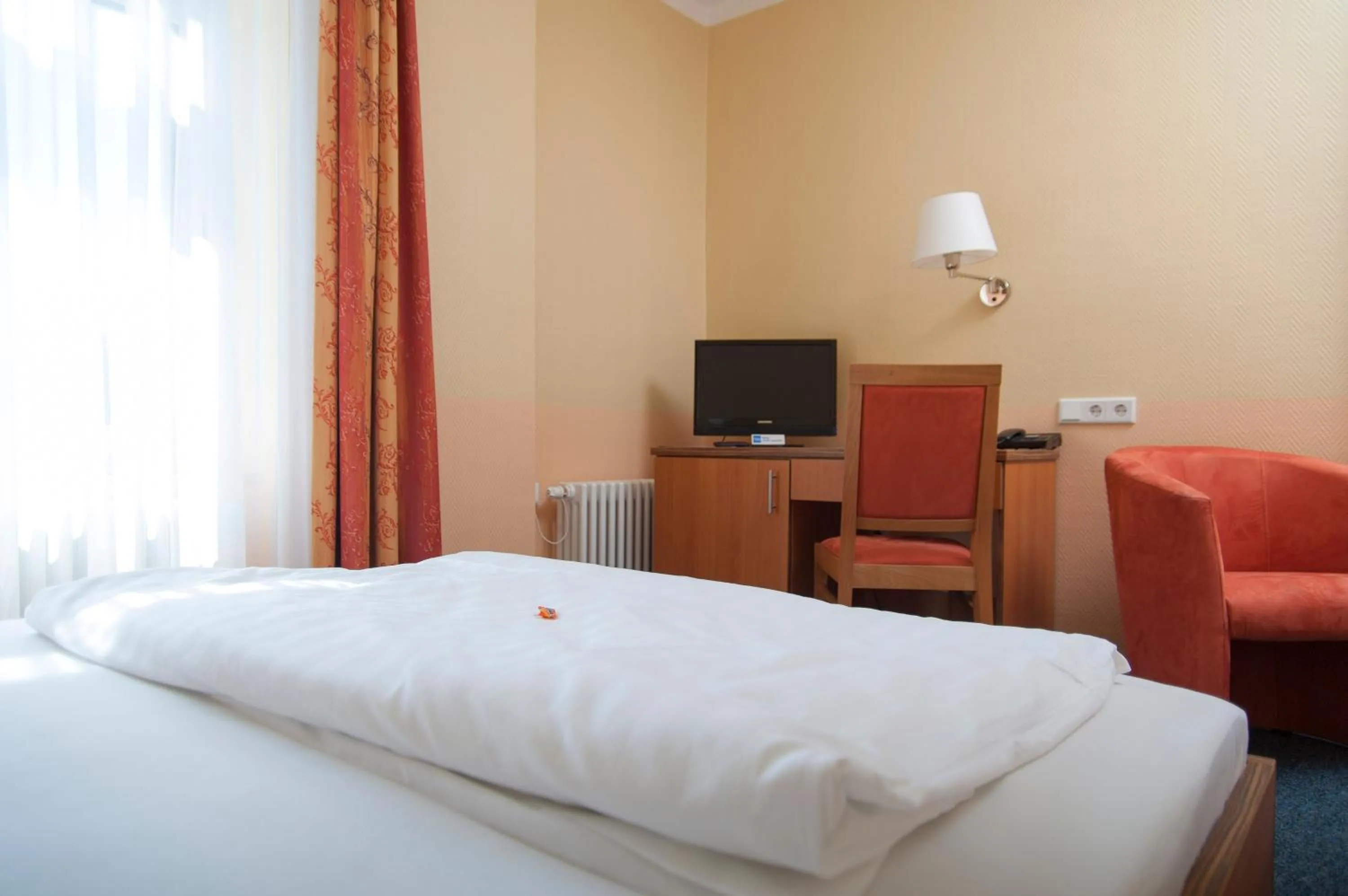 Photo of the whole room, Bed in Hotel Europa