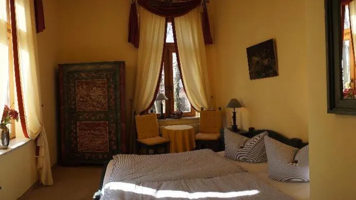 Day, Bed in Hotel Villa Herzog