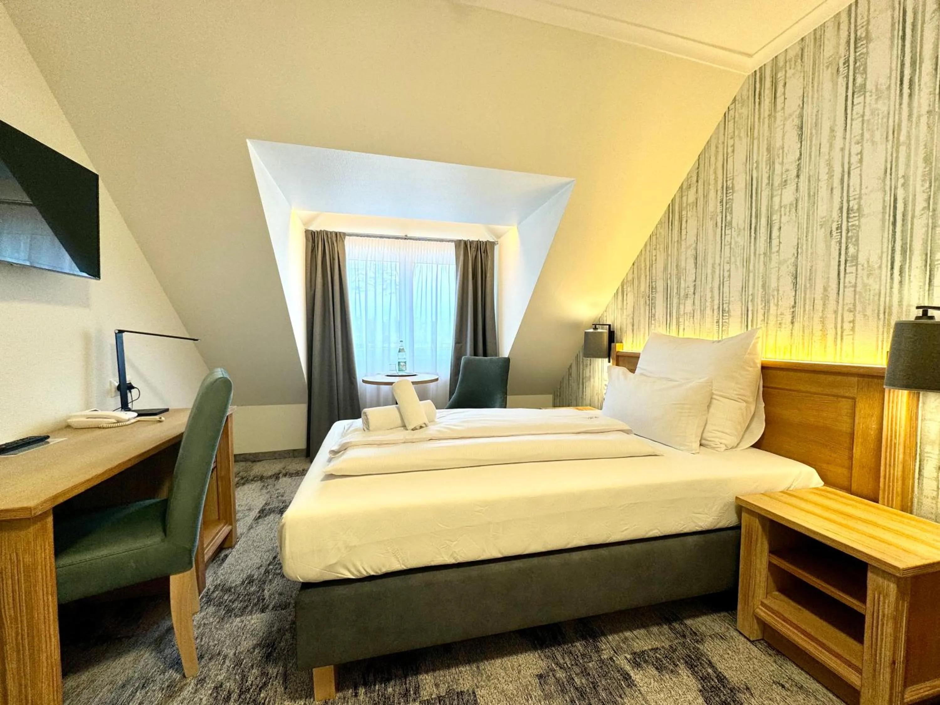 Photo of the whole room, Bed in Hotel Residenz WALDOASE