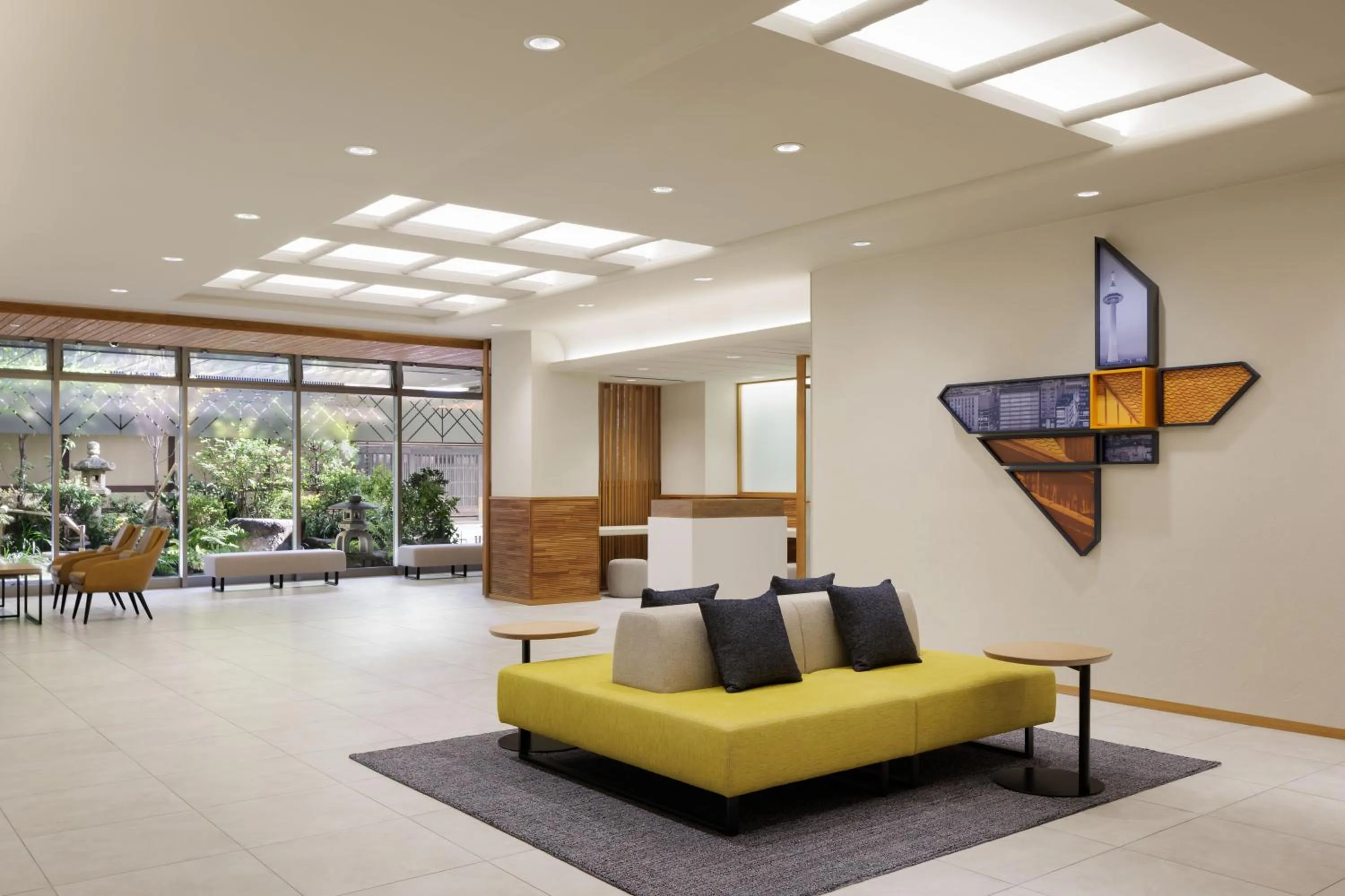 Lobby or reception in HOTEL UNIZO Kyoto Karasuma Oike