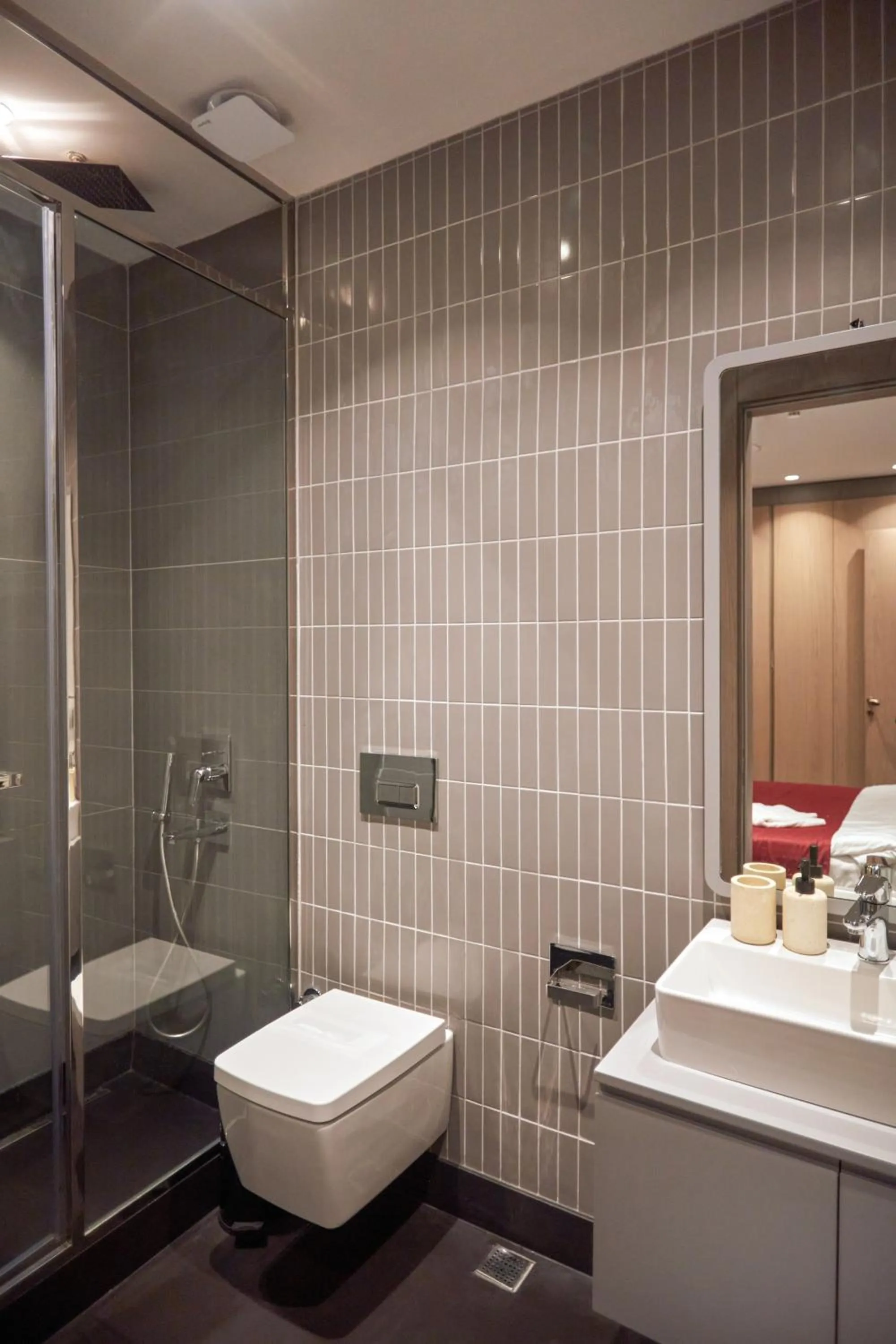 Shower in Root Redrock Yalıkavak