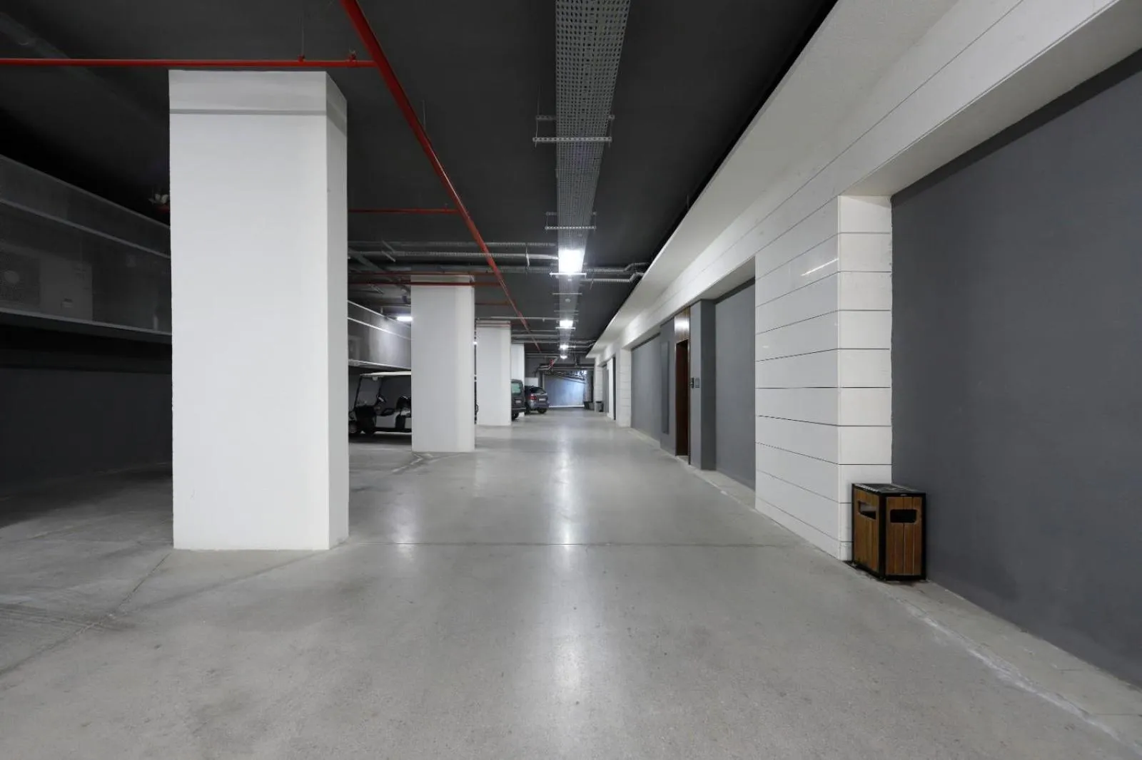 Parking in Root Redrock Yalıkavak