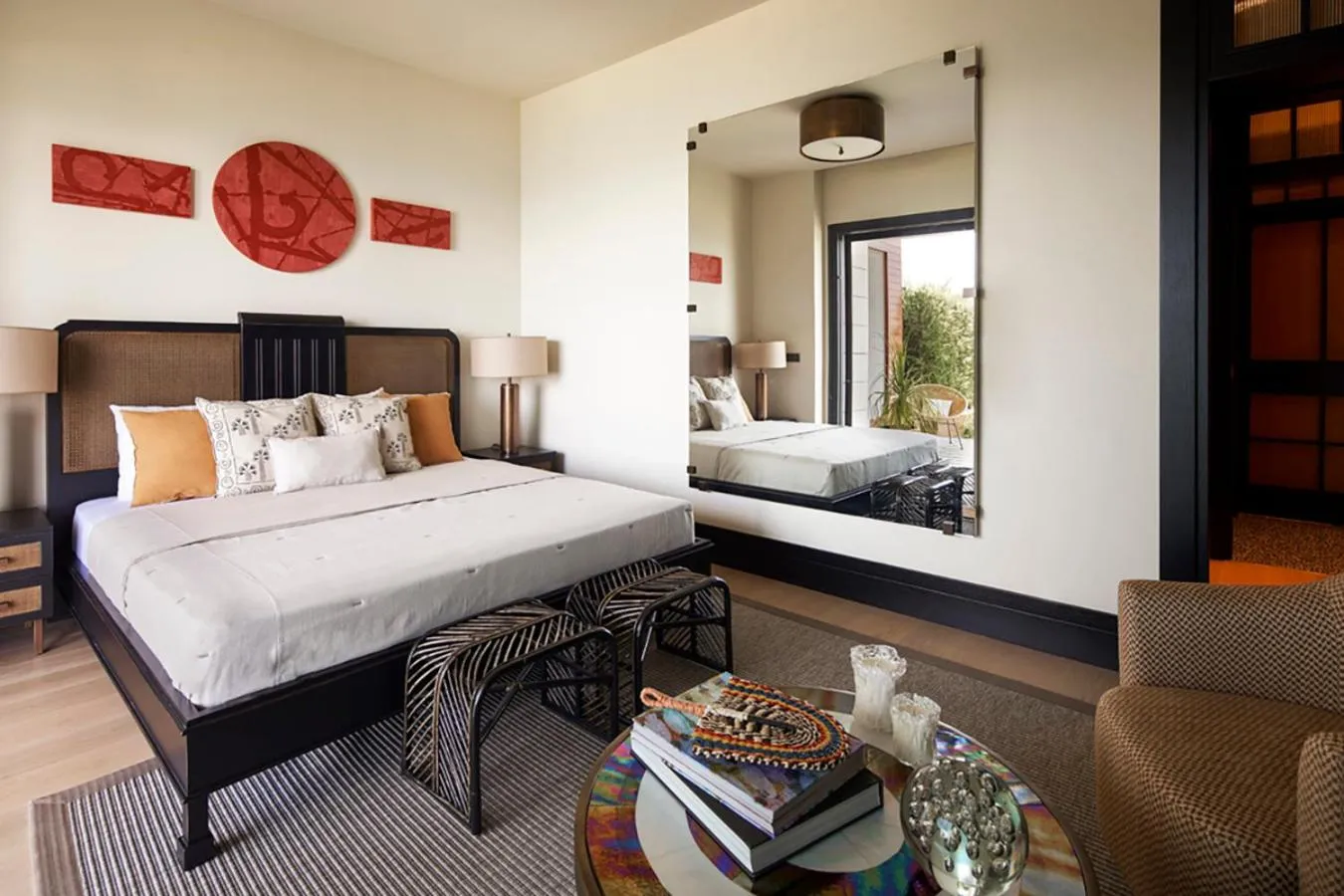 Bed in Root Redrock Yalıkavak