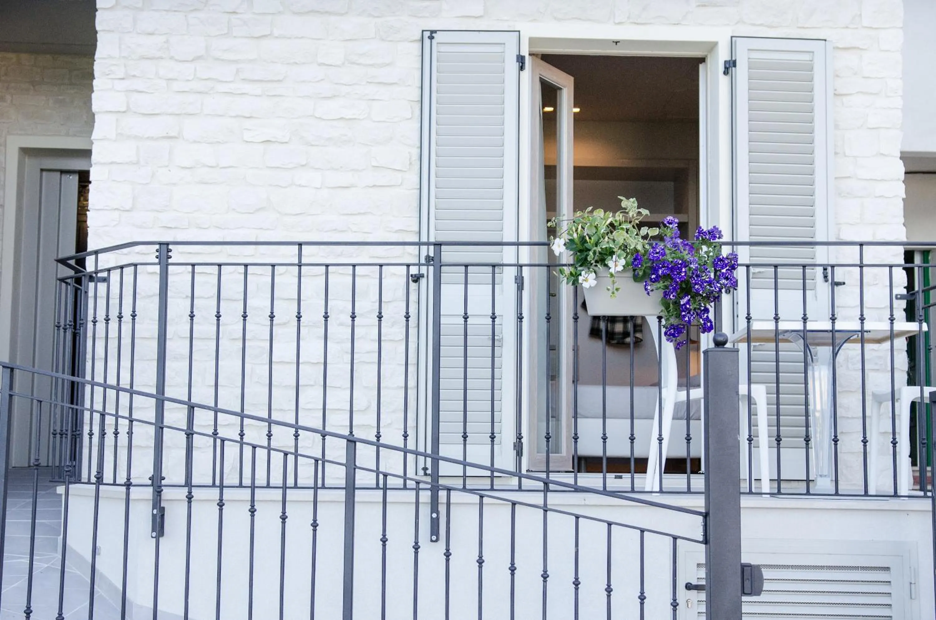 Patio in Diecidodici BoutiqueRooms