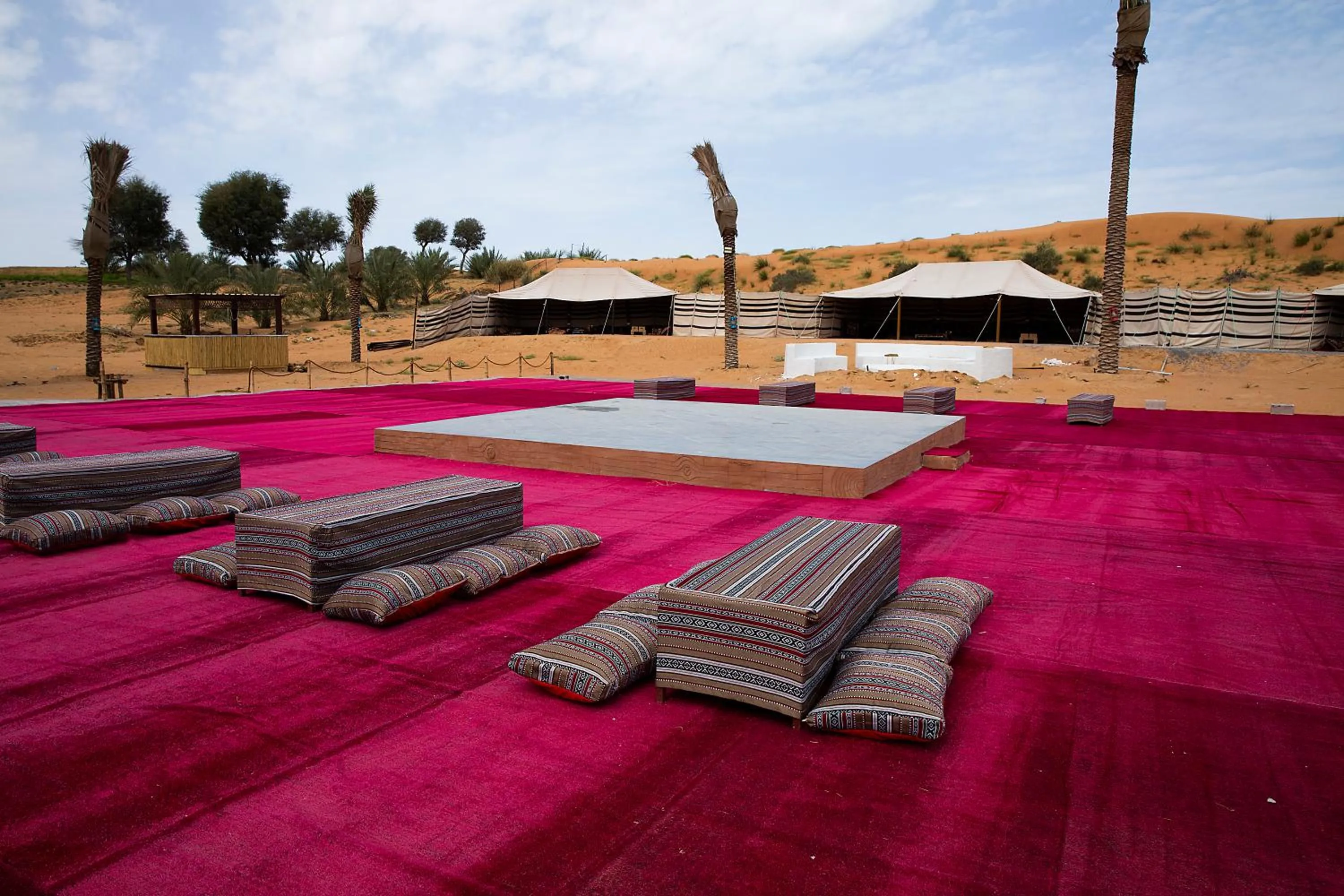 Desert Inn Resort and Camp