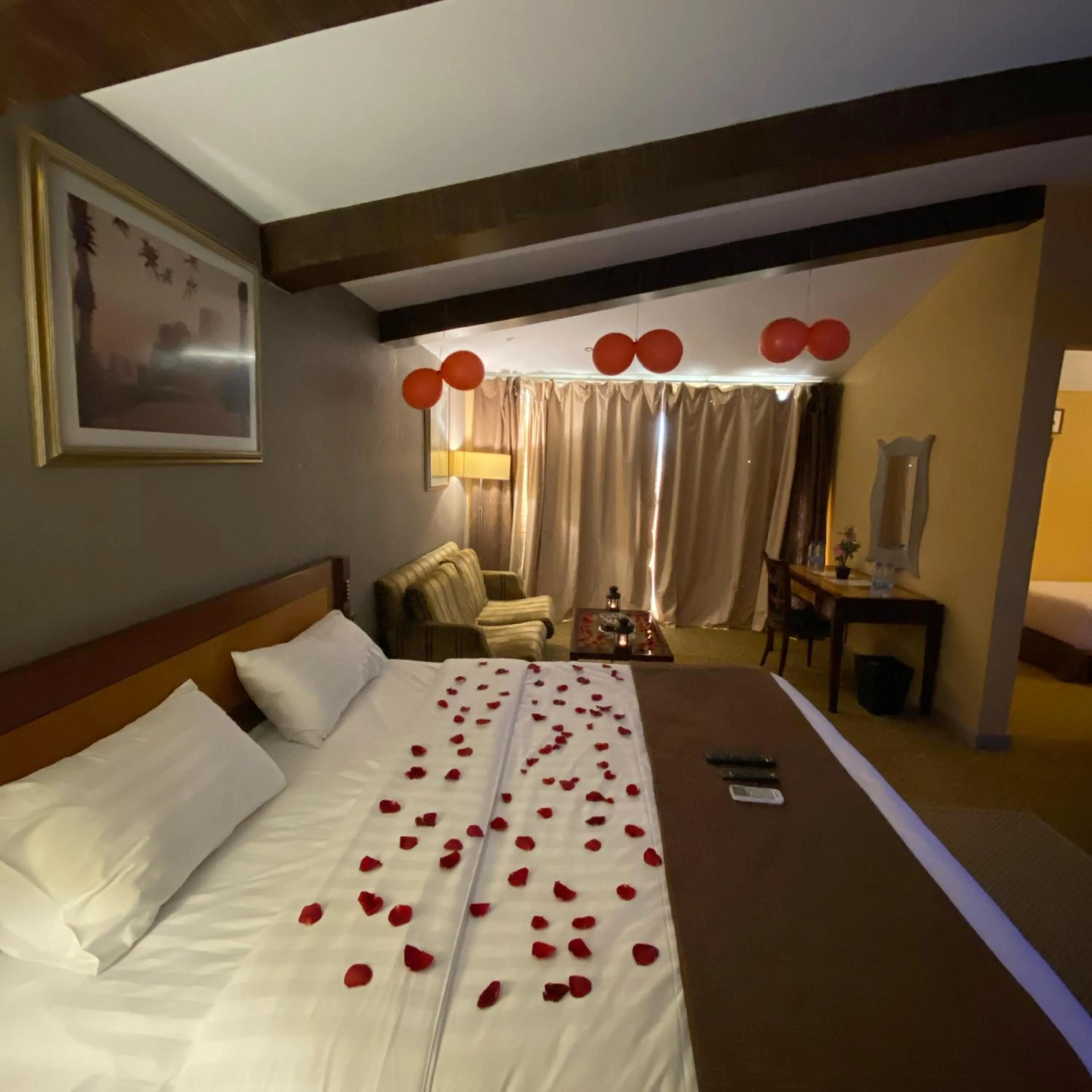 Bed in Desert Inn Resort and Camp