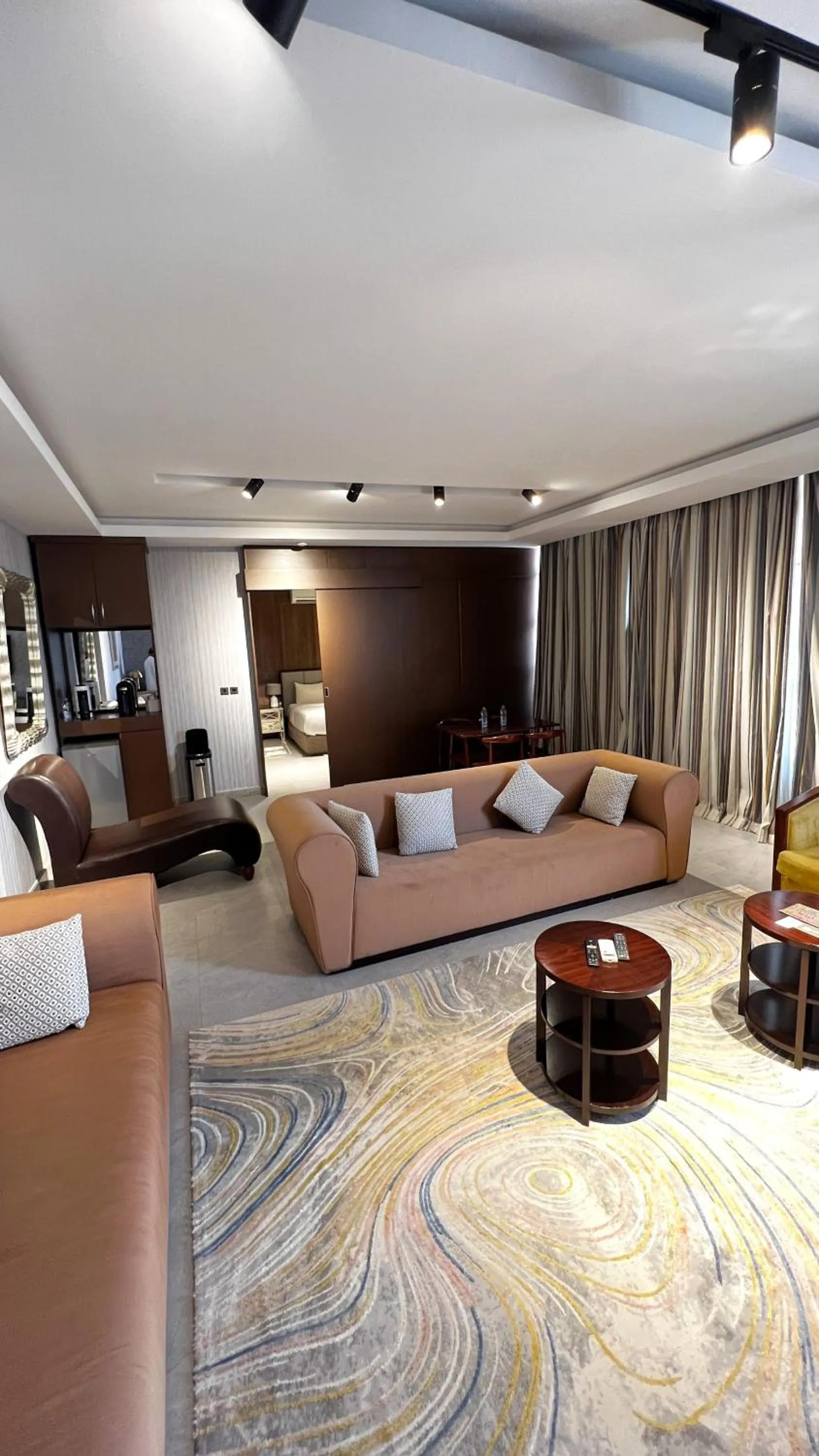 Desert Inn Resort and Camp