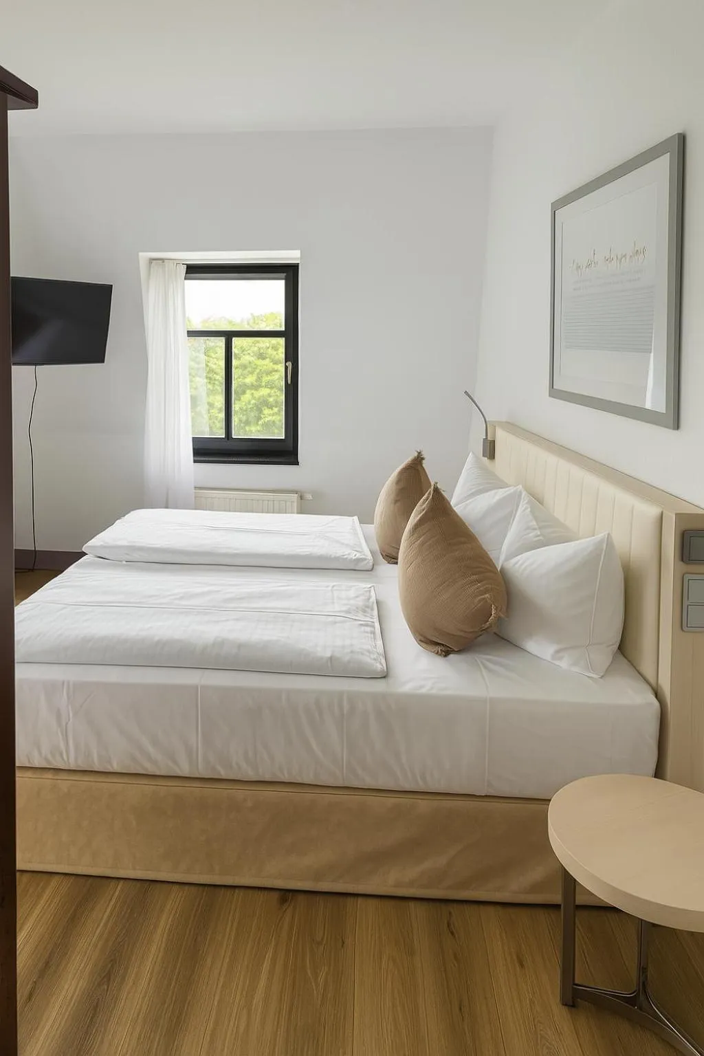 Photo of the whole room in Hotel Villa Noel am Hauptbahnhof