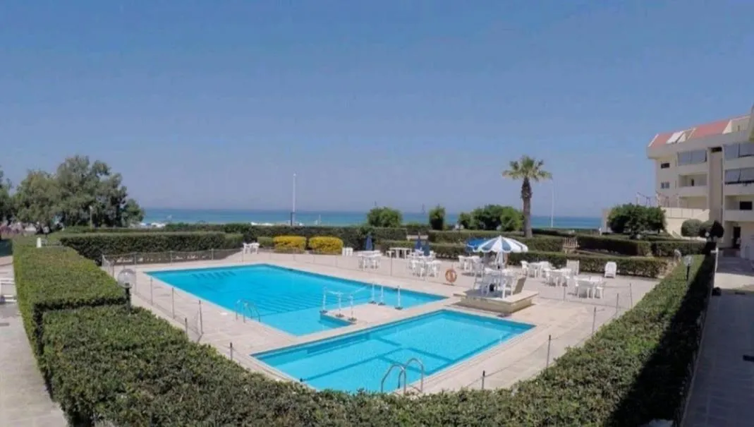 Swimming pool in Zibibbo Beach Apartments - Trapani