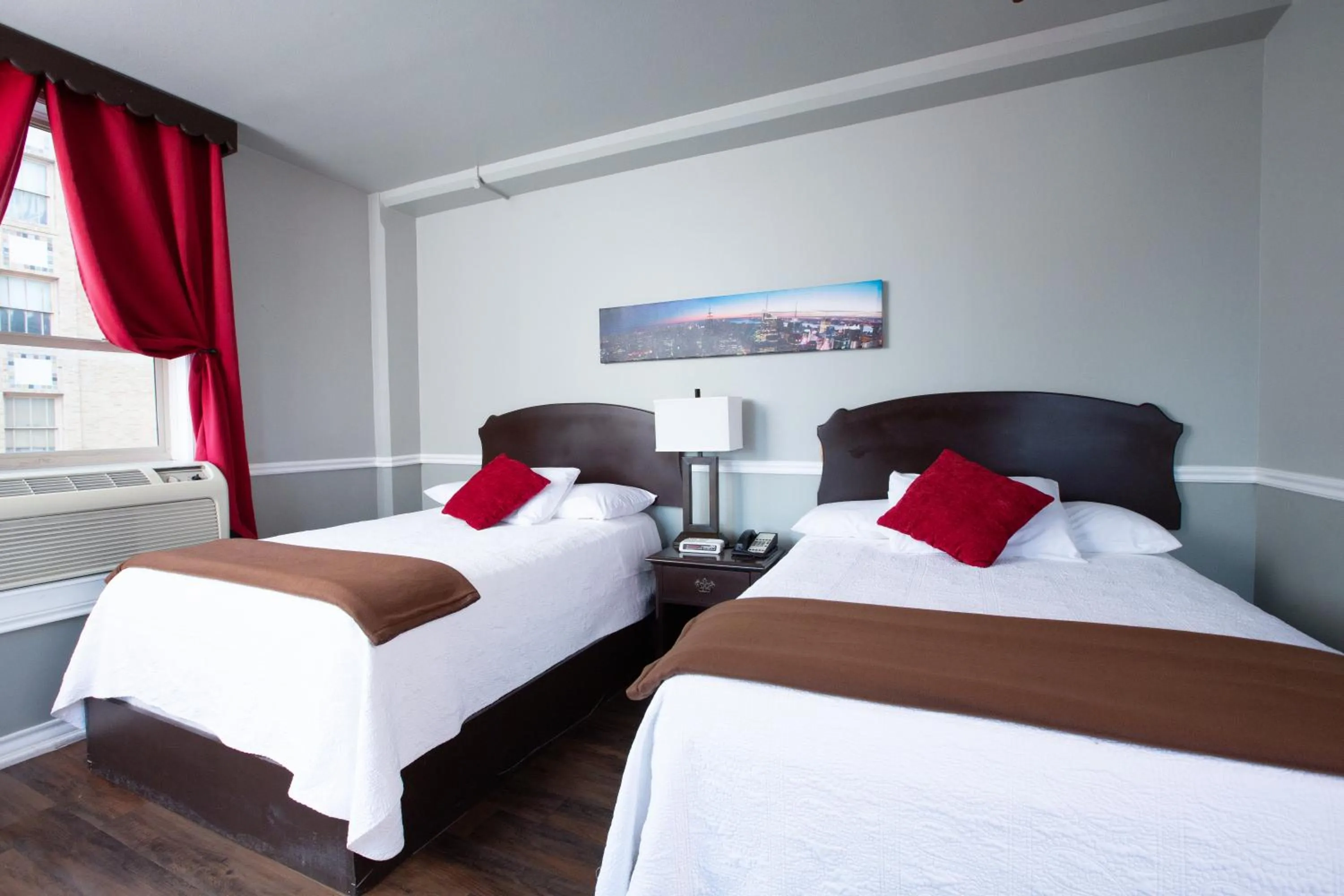 Bed in The Rialto Hotel