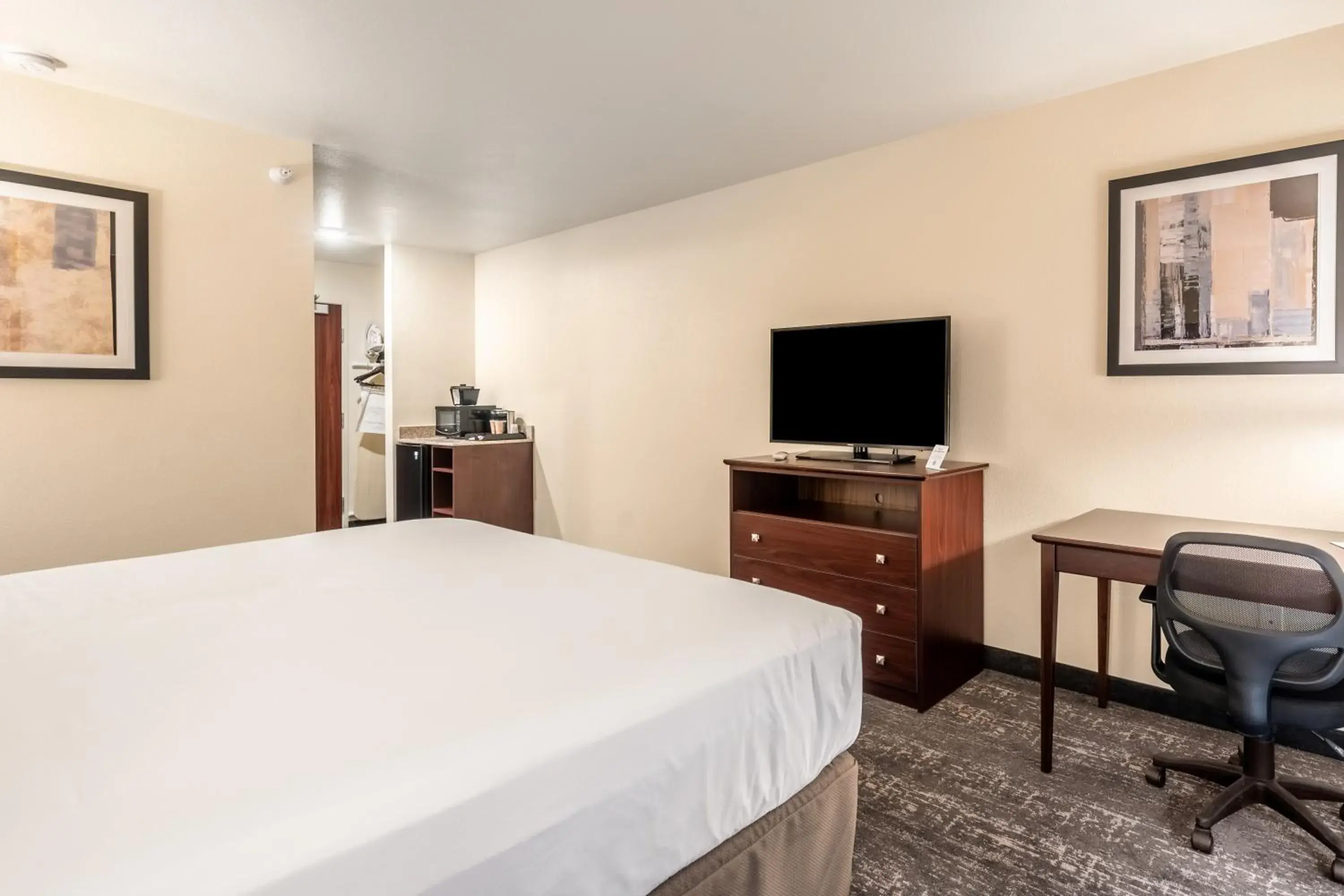Studio - Disability Access in Comfort Inn & Suites Morgan - South Ogden Studio - Disability Access in Comfort Inn & Suites Morgan - South Ogden