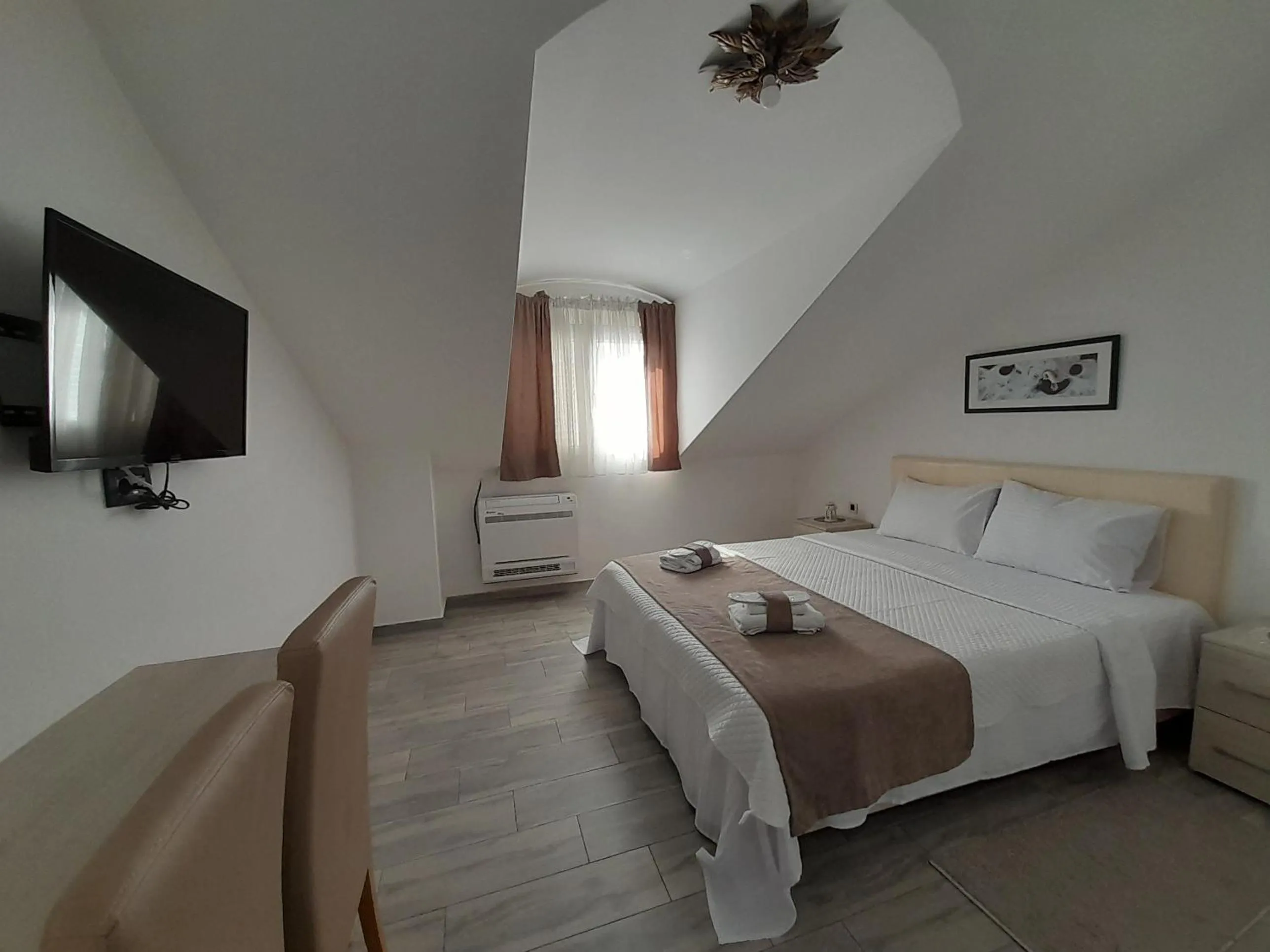 Bed in Hotel Dapčević