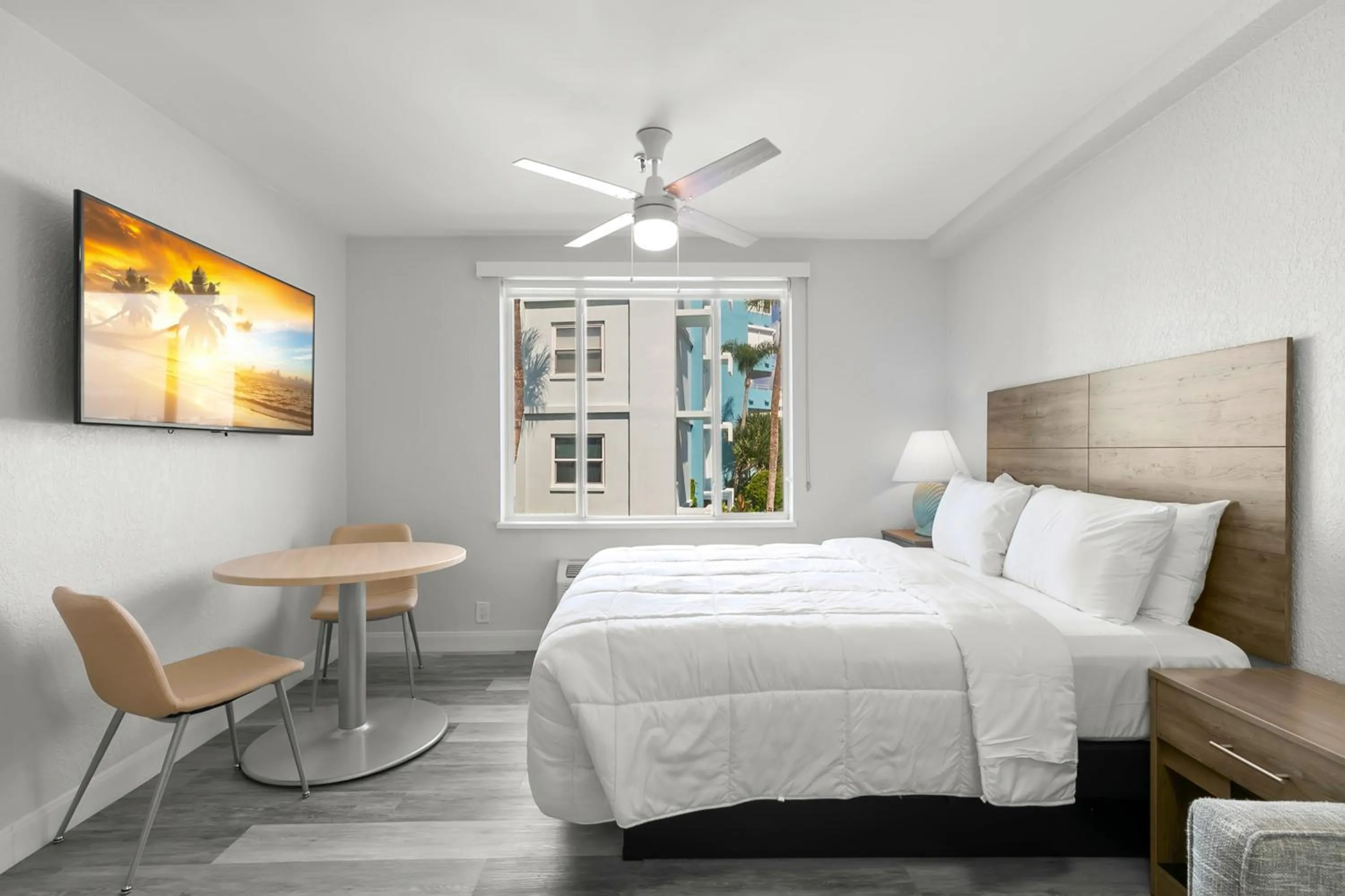 Bed in Grand Shores West