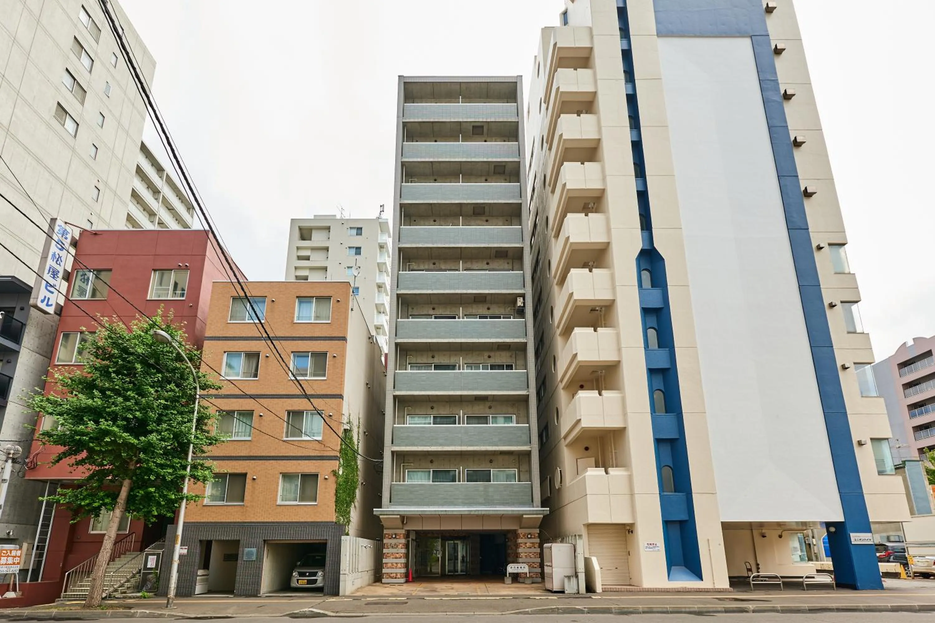 Property building in SAPPORO HILLS