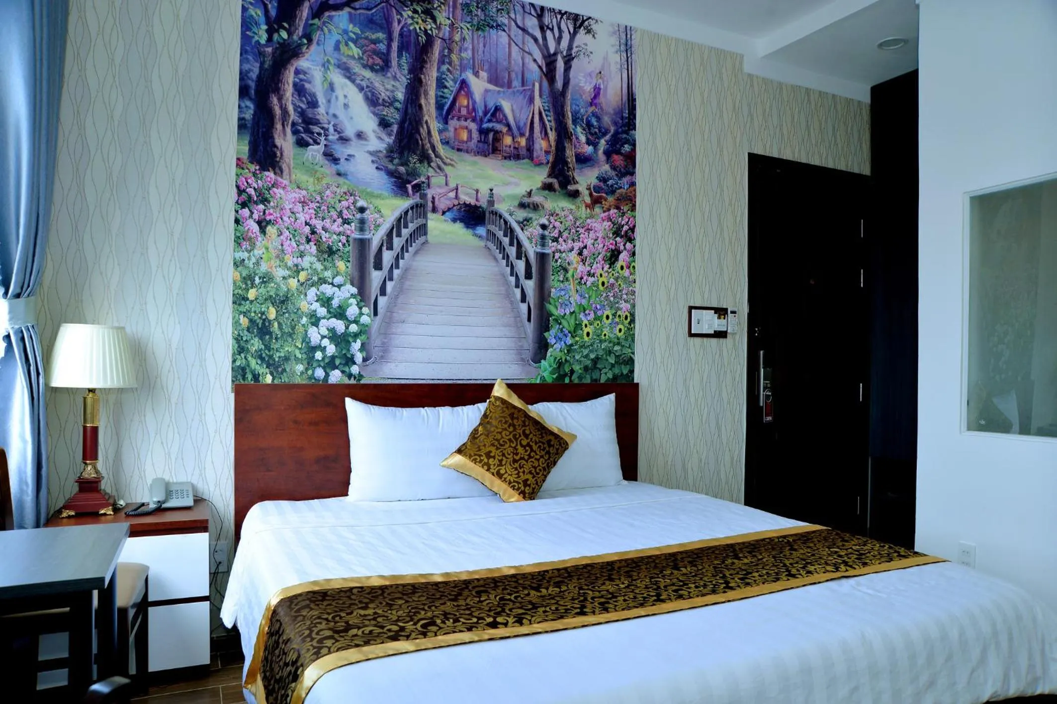 Bed in Buon Ma Thuot Hotel