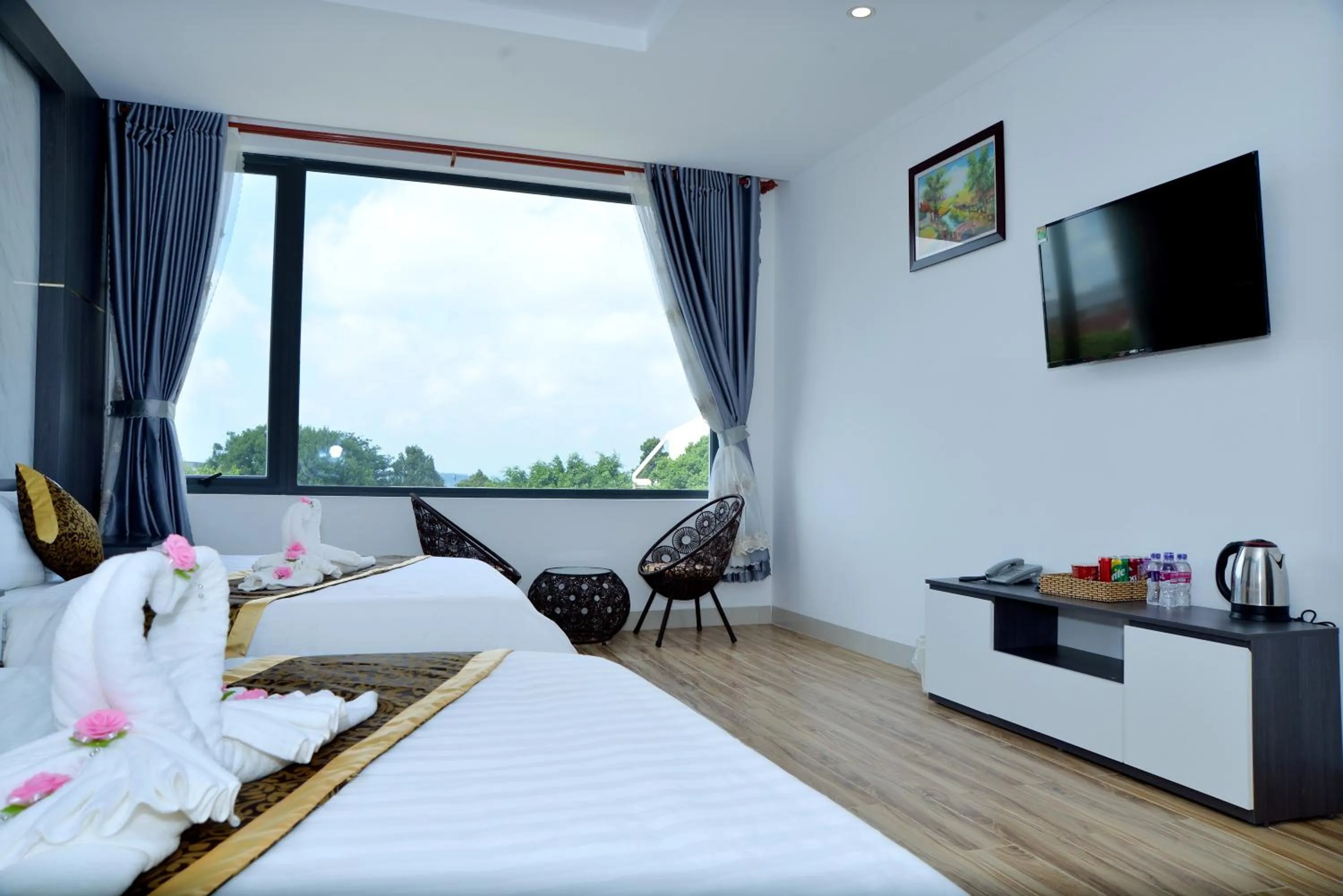 Bed in Buon Ma Thuot Hotel
