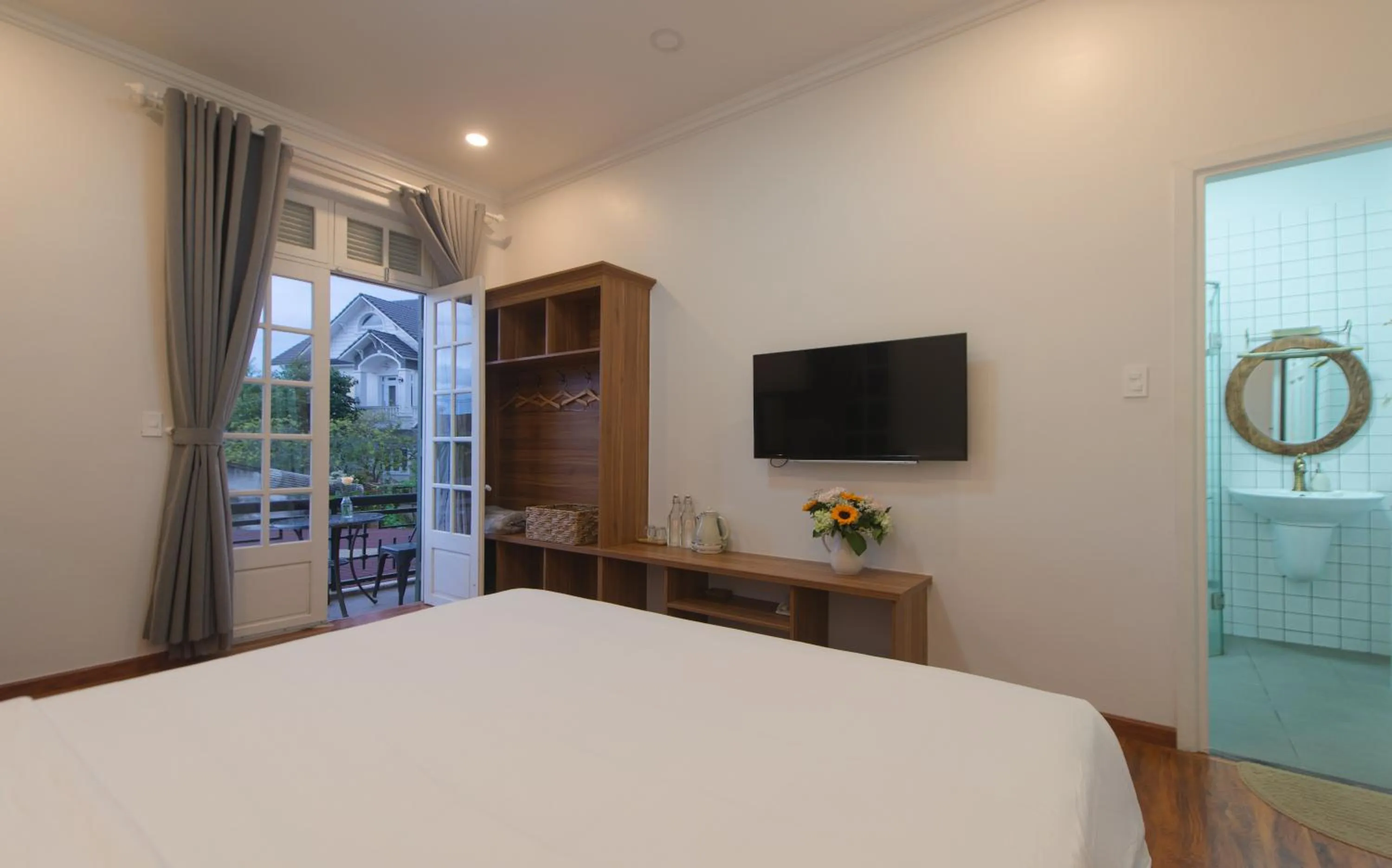 Bed in Le Soleil Boutique Hotel