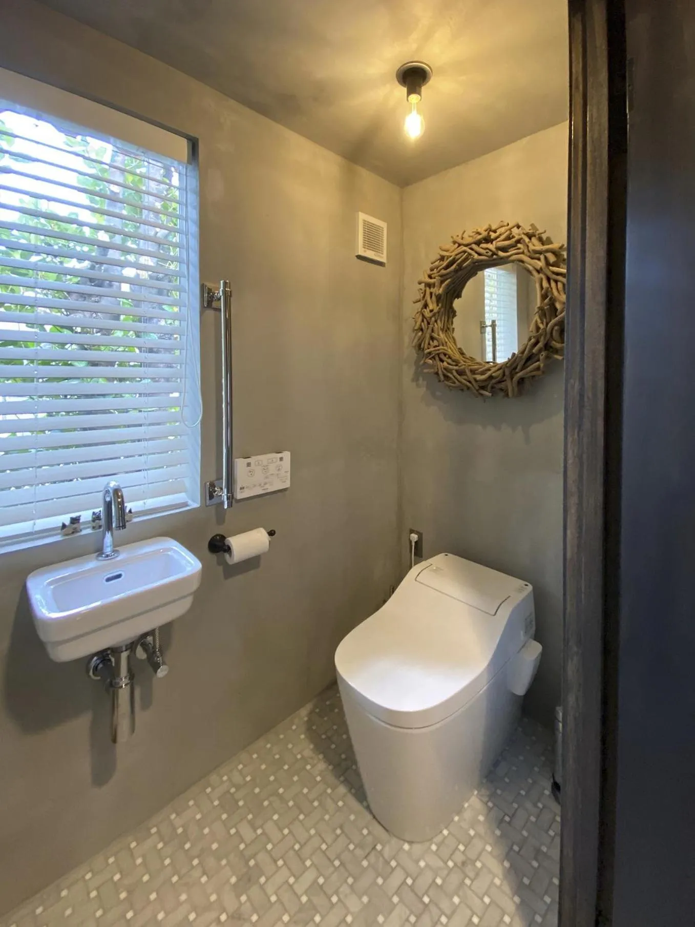 Bathroom in ADAN RESORT HANALI village sesokojima