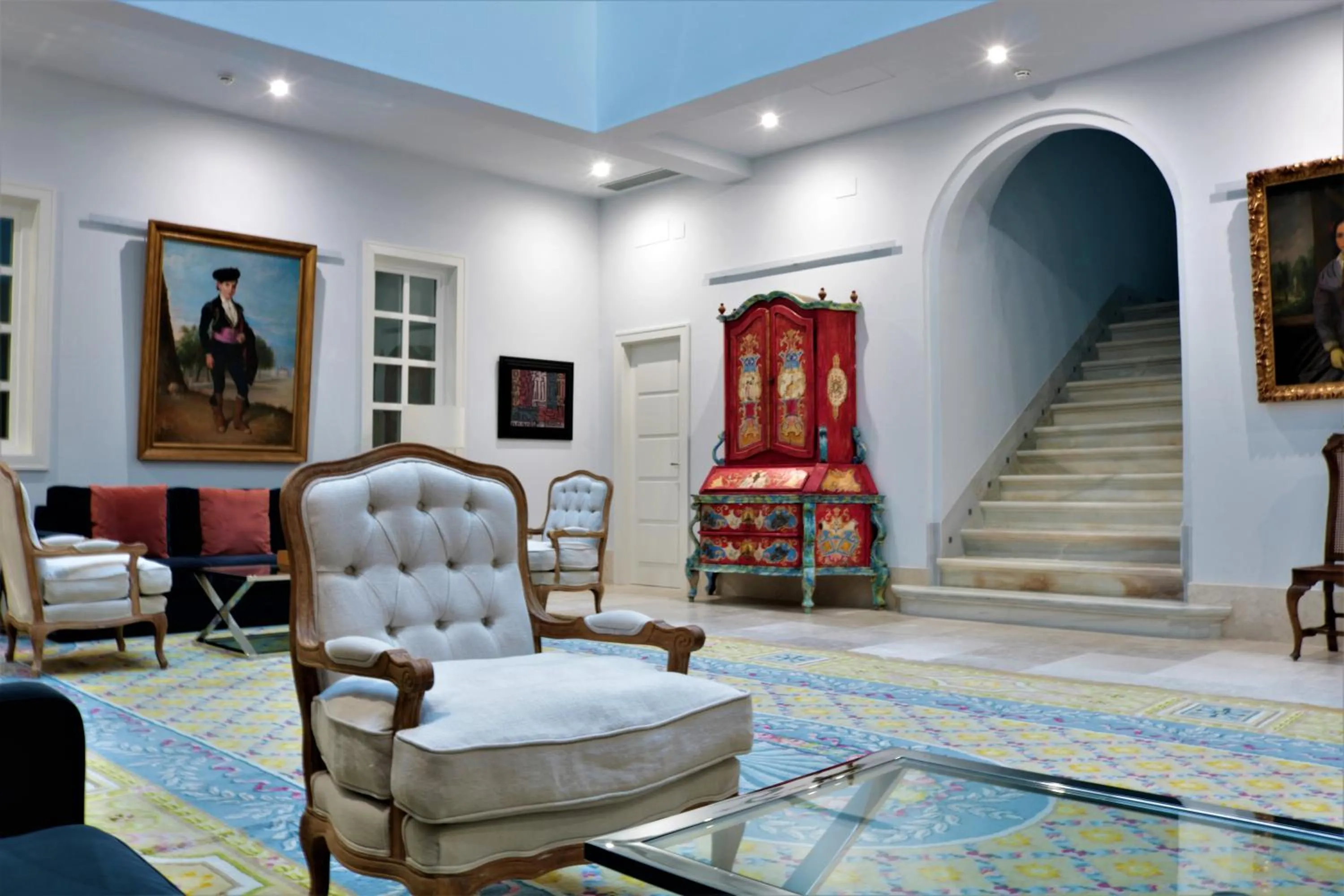 Communal lounge/ TV room in Hotel Boutique Palacio Corredera