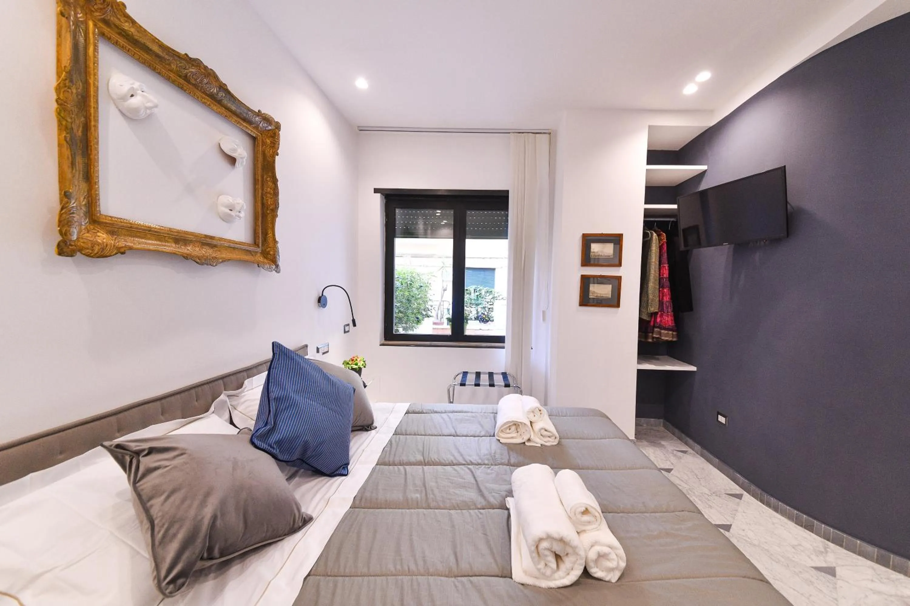 TV and multimedia, Bed in Domus 42