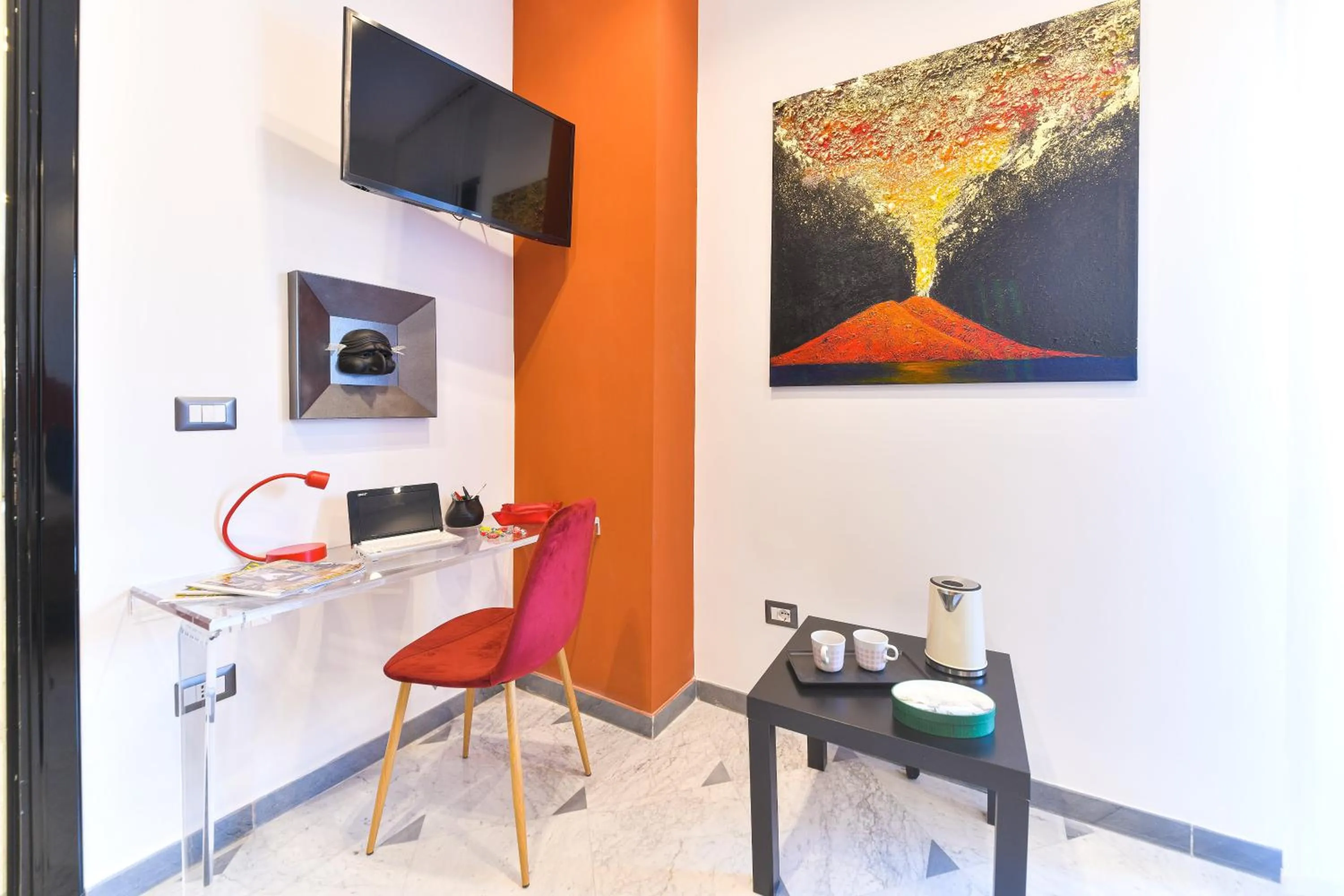 TV and multimedia in Domus 42