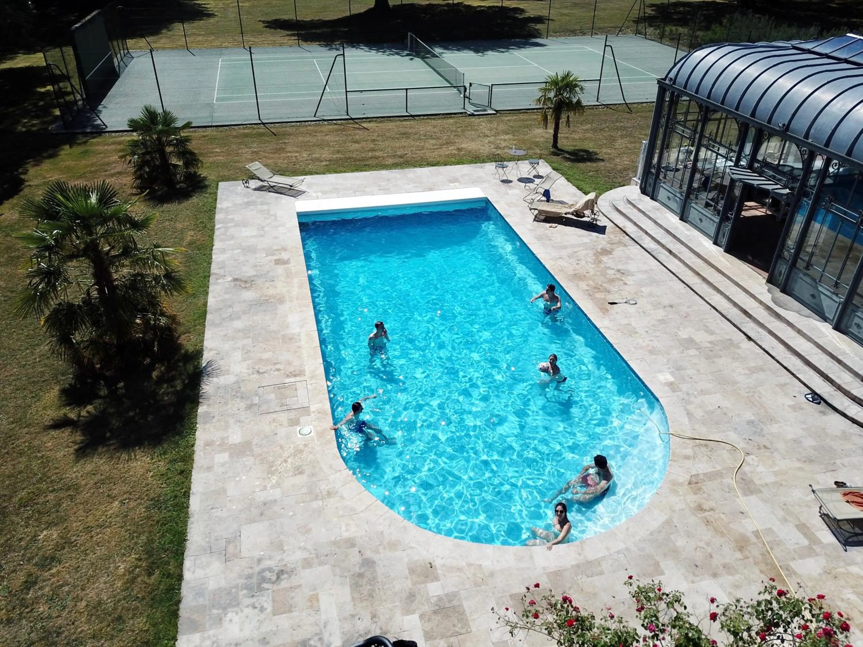 Swimming pool in Château du Boulay Morin