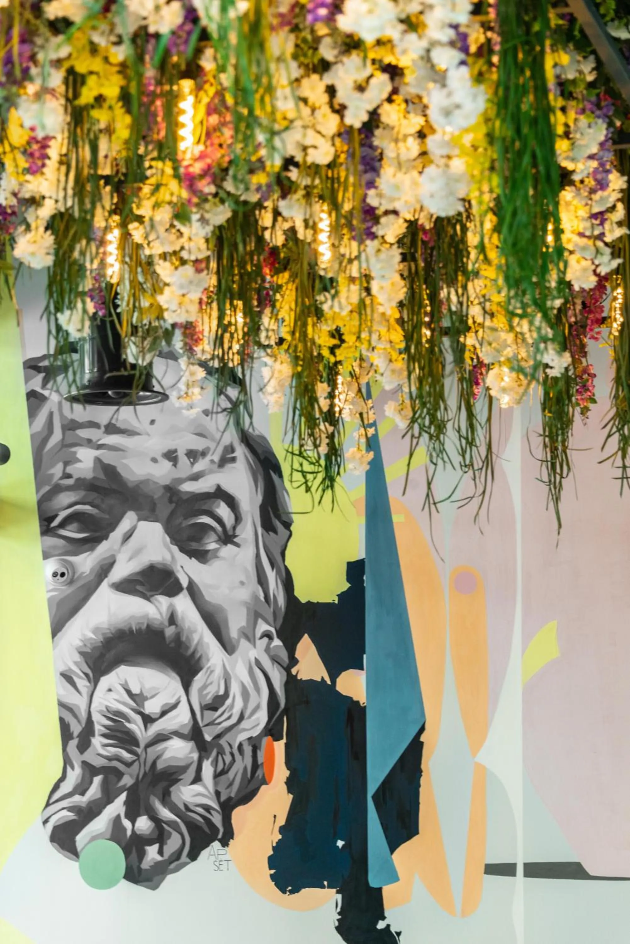 Lounge or bar in Colors Hotel Athens