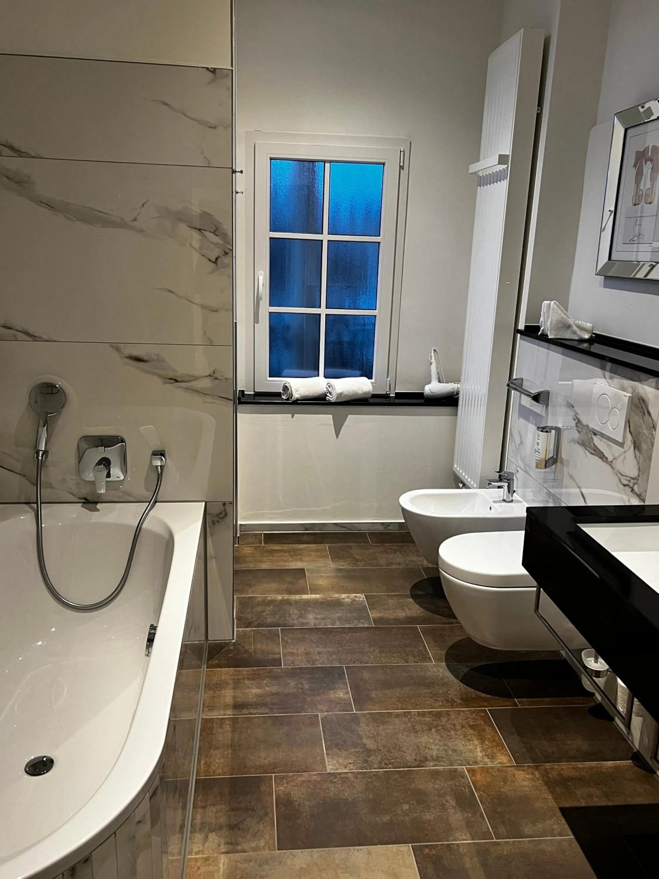 Shower in Villa Thea Hotel am Rosengarten