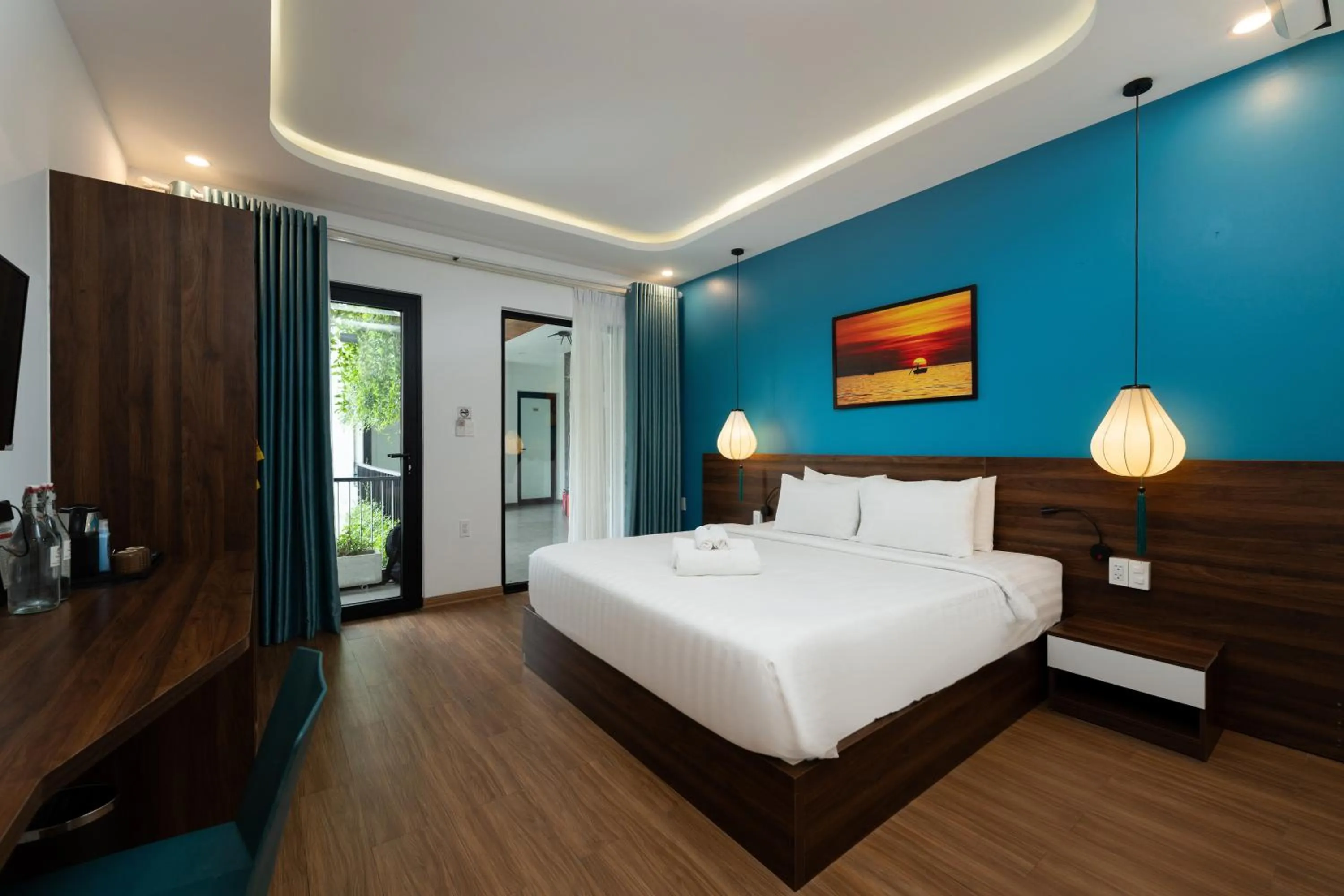 Bed in Hoianese Pool & Sunset Hotel - Cultural Experiential Hotel
