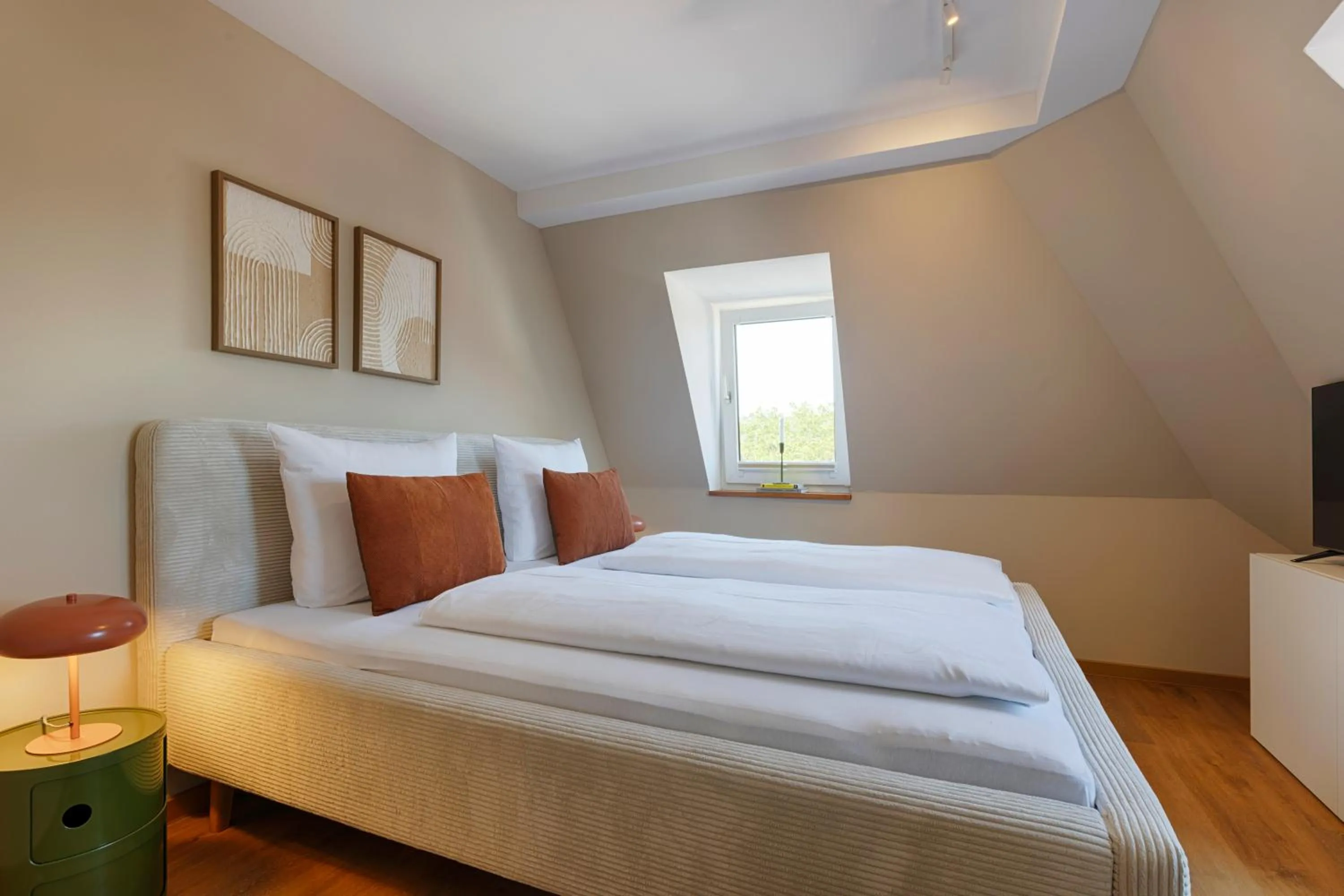 Bed in Hotel Fischzucht in Würzburg