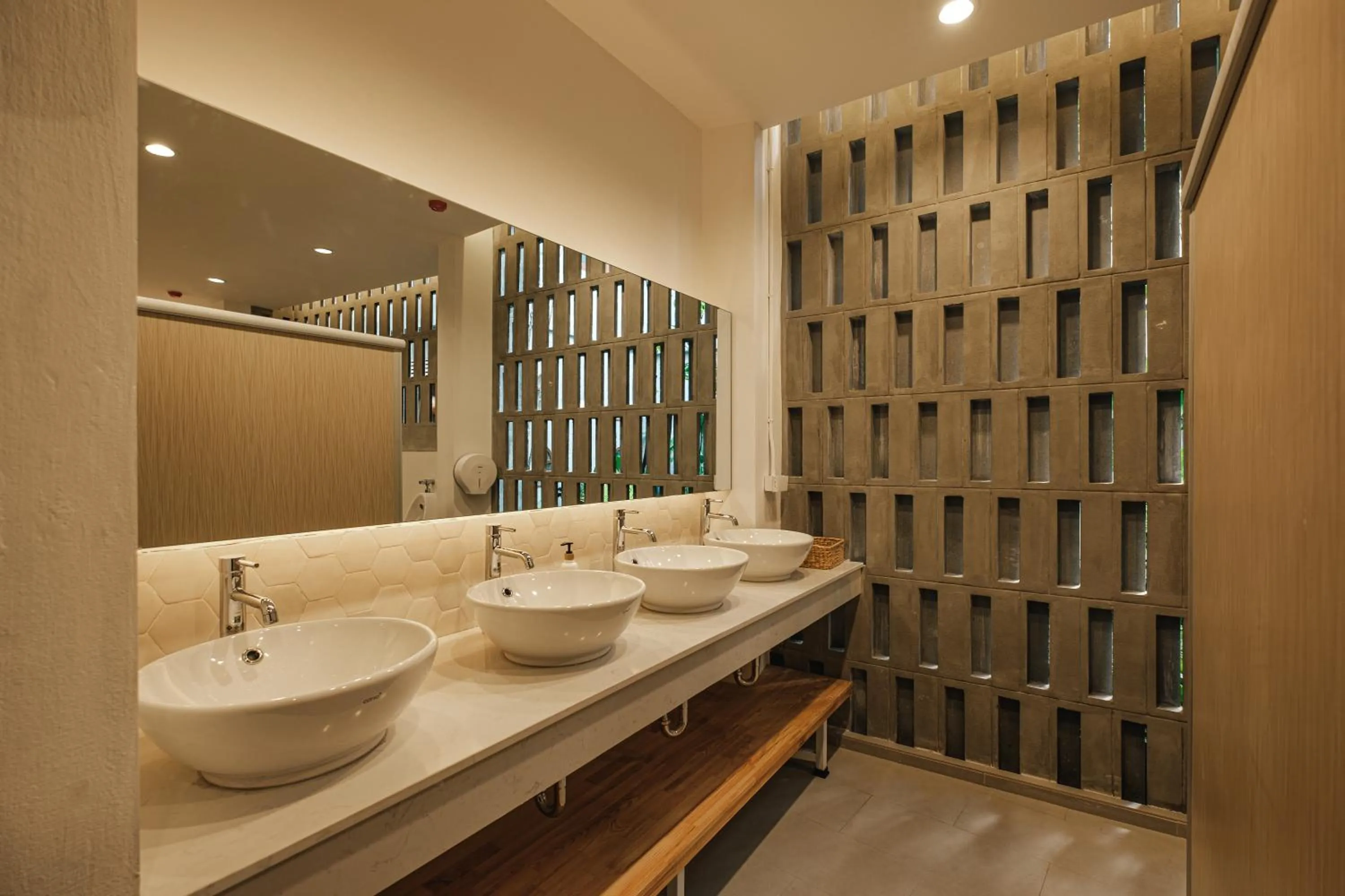 Hidden Garden Hostel